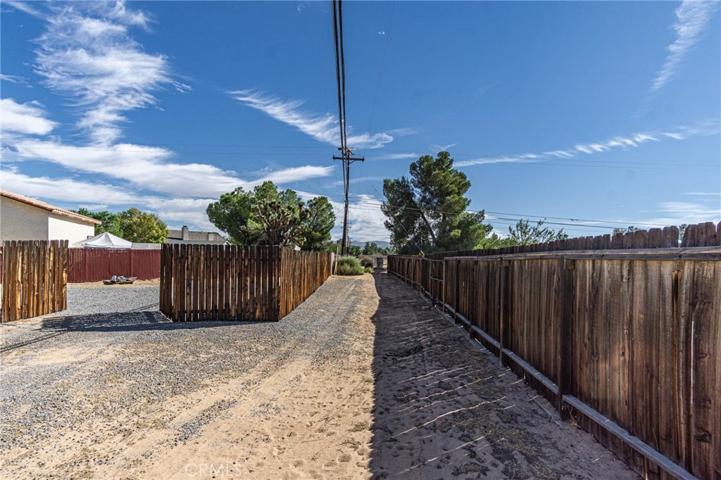 Apple Valley, California, 92308, United States, 3 Bedrooms Bedrooms, ,2 BathroomsBathrooms,Residential,For Sale,1974984