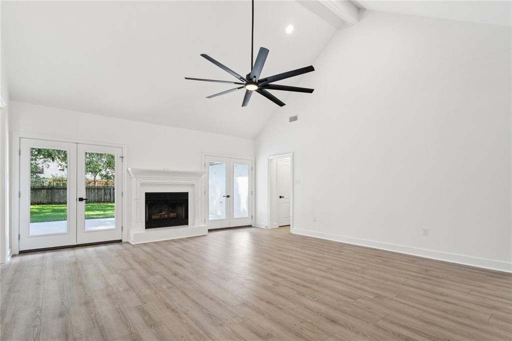 Mandeville, Louisiana, 70471, United States, 5 Bedrooms Bedrooms, ,3 BathroomsBathrooms,Residential,For Sale,1947067