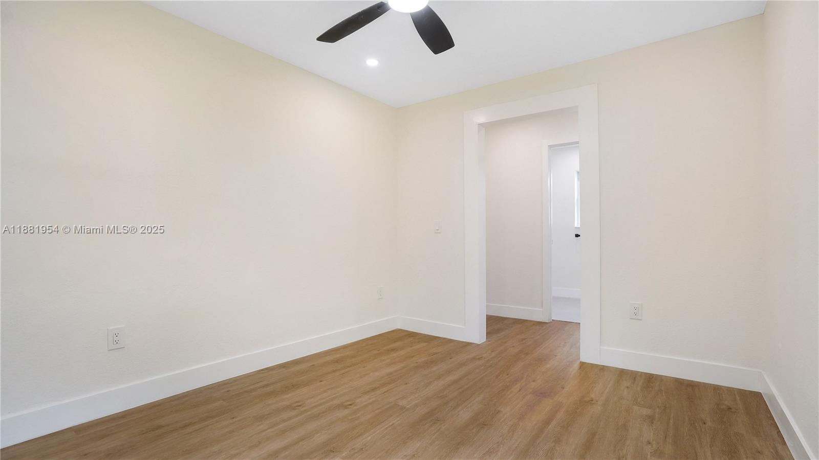 Sunrise, Florida, 33322, United States, 3 Bedrooms Bedrooms, ,2 BathroomsBathrooms,Residential,For Sale,1950754