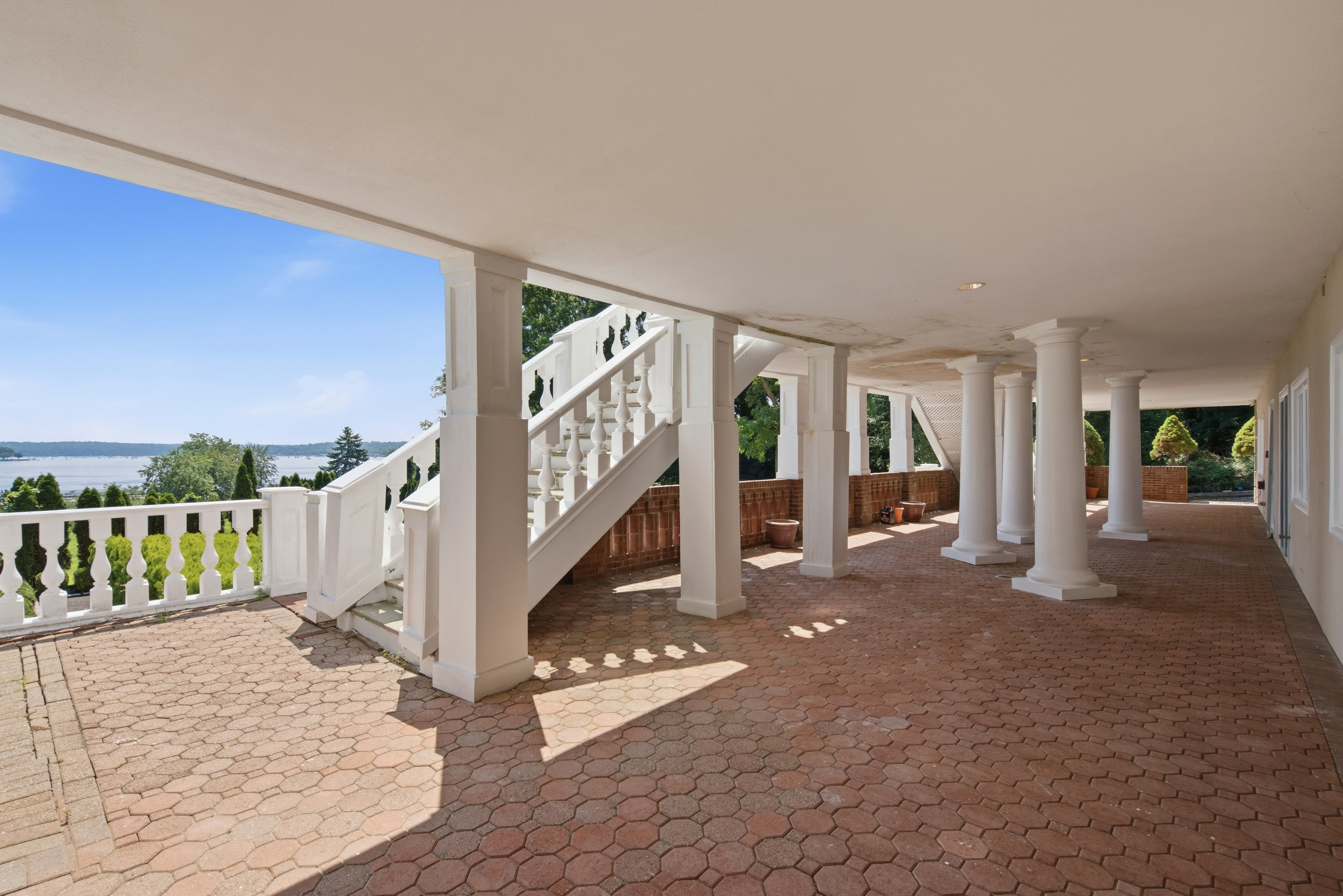  1007 W Shore Road, Mill Neck, NY, 11765 - 物件實景