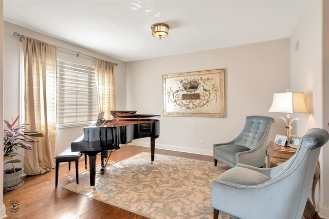 Mokena, Illinois, 60448, United States, 4 Bedrooms Bedrooms, ,3 BathroomsBathrooms,Residential,For Sale,1864687