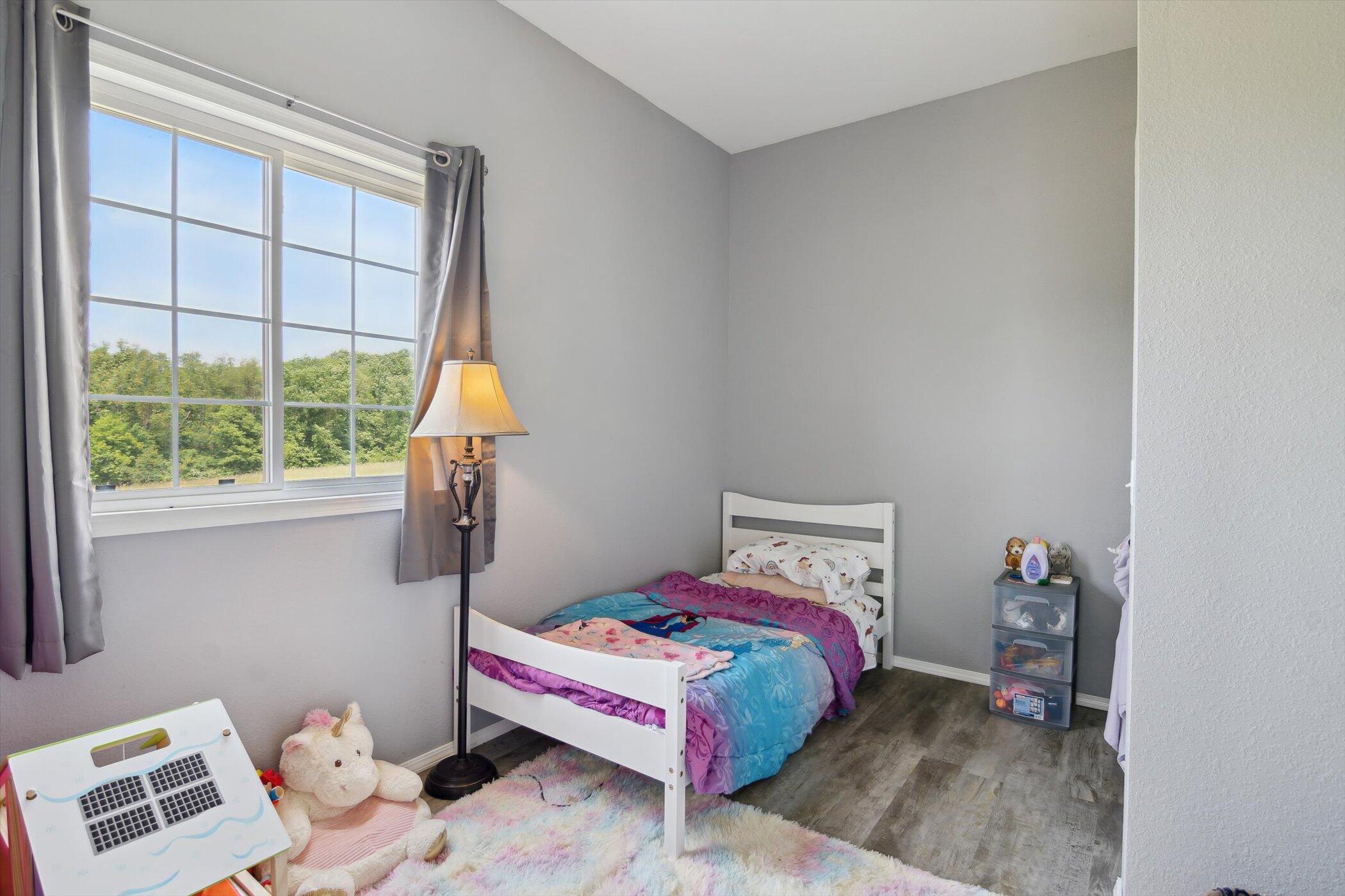 Hillsdale, Michigan, 49242, United States, 6 Bedrooms Bedrooms, ,4 BathroomsBathrooms,Residential,For Sale,1974672