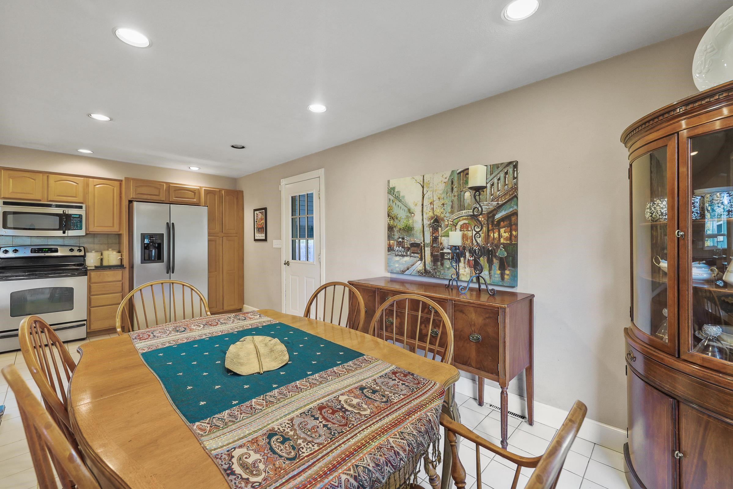 Spokane, Washington, 99203, United States, 4 Bedrooms Bedrooms, ,3 BathroomsBathrooms,Residential,For Sale,1827628