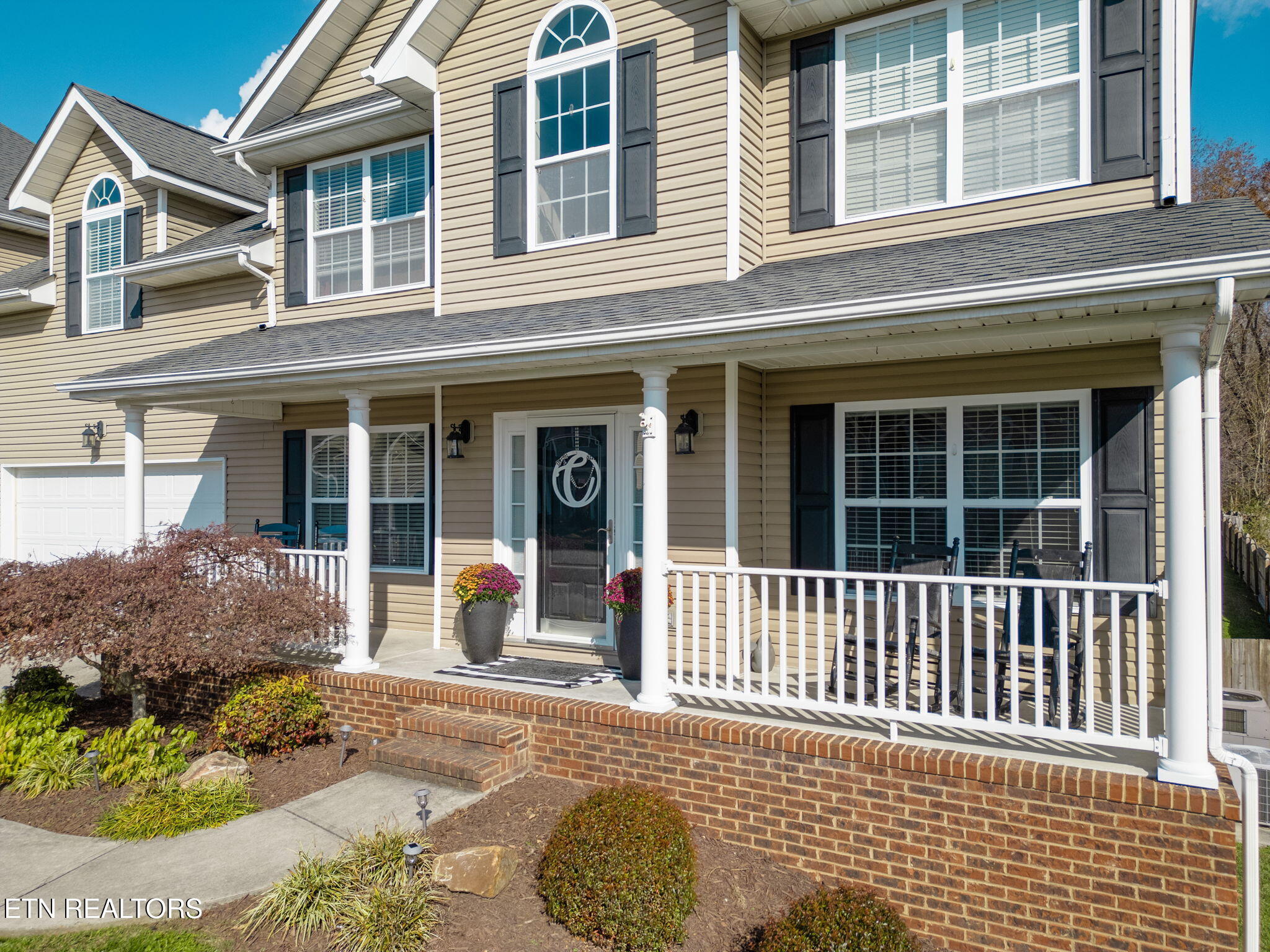 Knoxville, Tennessee, 37938, United States, 4 Bedrooms Bedrooms, ,3 BathroomsBathrooms,Residential,For Sale,1996658