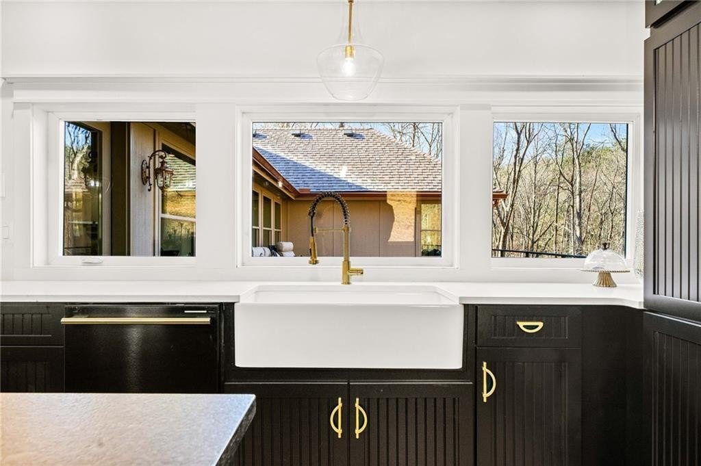 Jasper, Georgia, 30143, United States, 4 Bedrooms Bedrooms, ,4 BathroomsBathrooms,Residential,For Sale,1975292