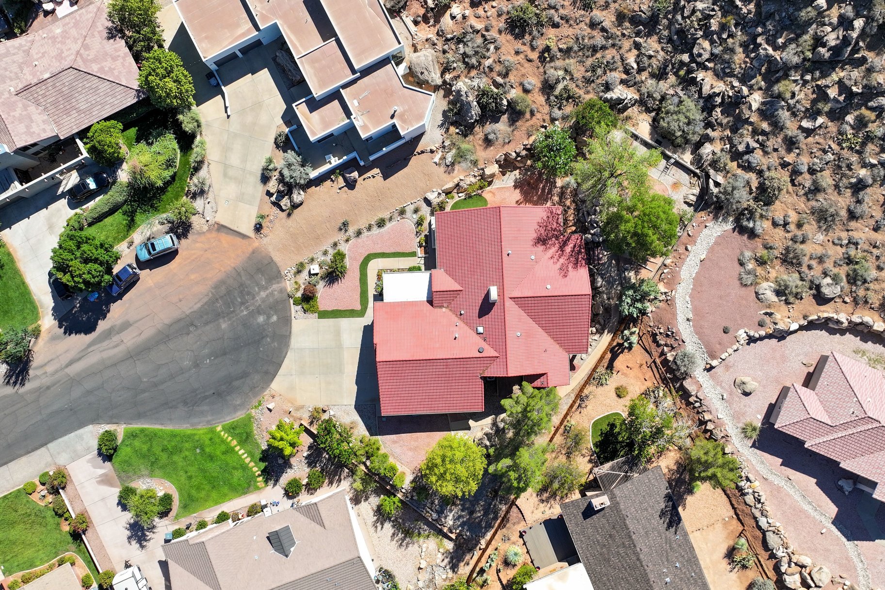 Peaceful Cul-De-Sac Living: Single-Level Home Against Red Rock Views - 物件實景