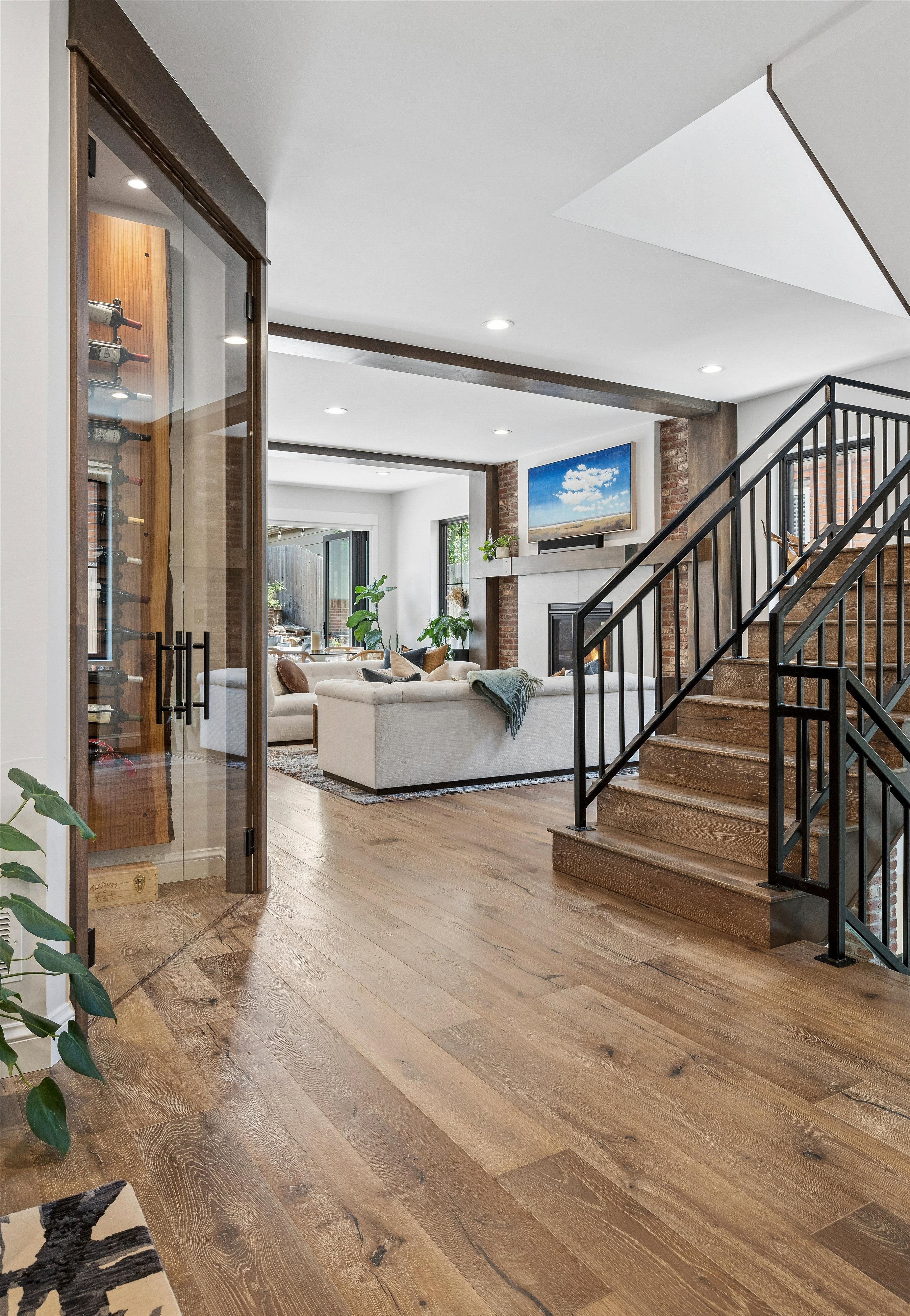  Newer-built residence offers an exceptional opportunity - 物件實景