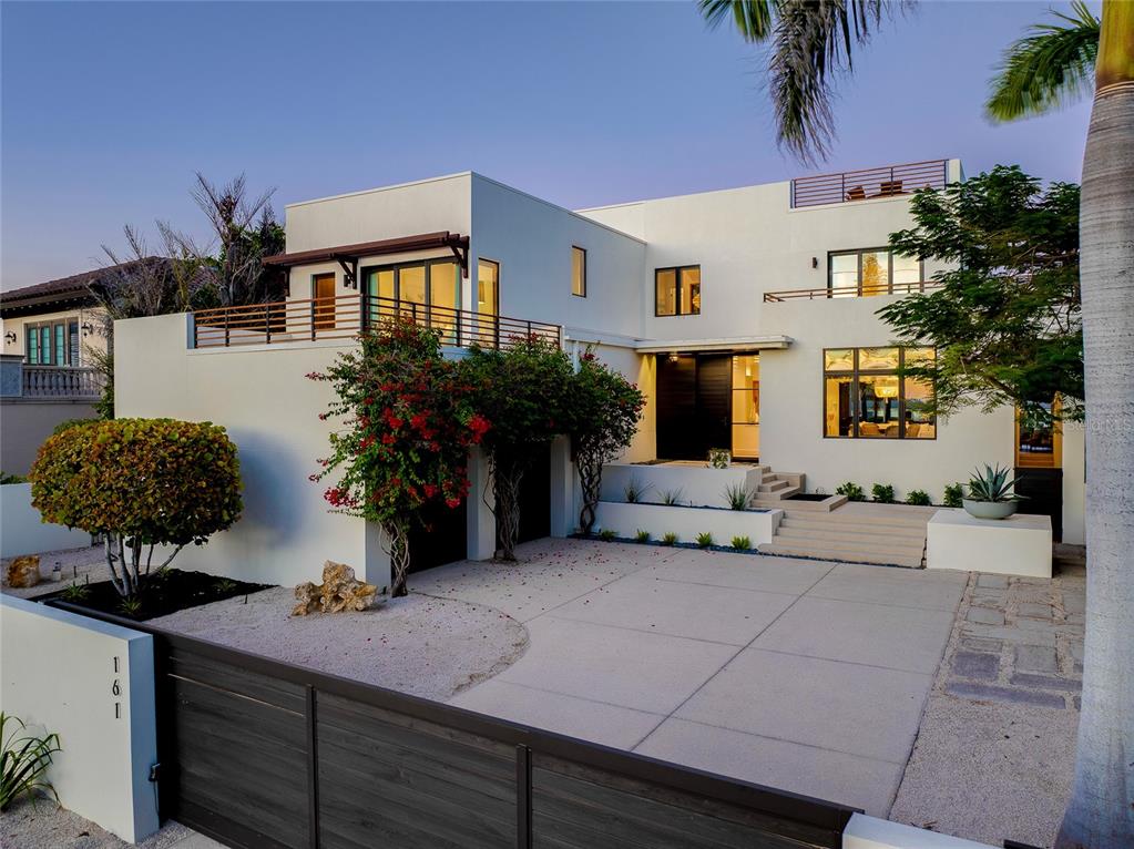 Sarasota, Florida, 34236, United States, 5 Bedrooms Bedrooms, ,6 BathroomsBathrooms,Residential,For Sale,1994803