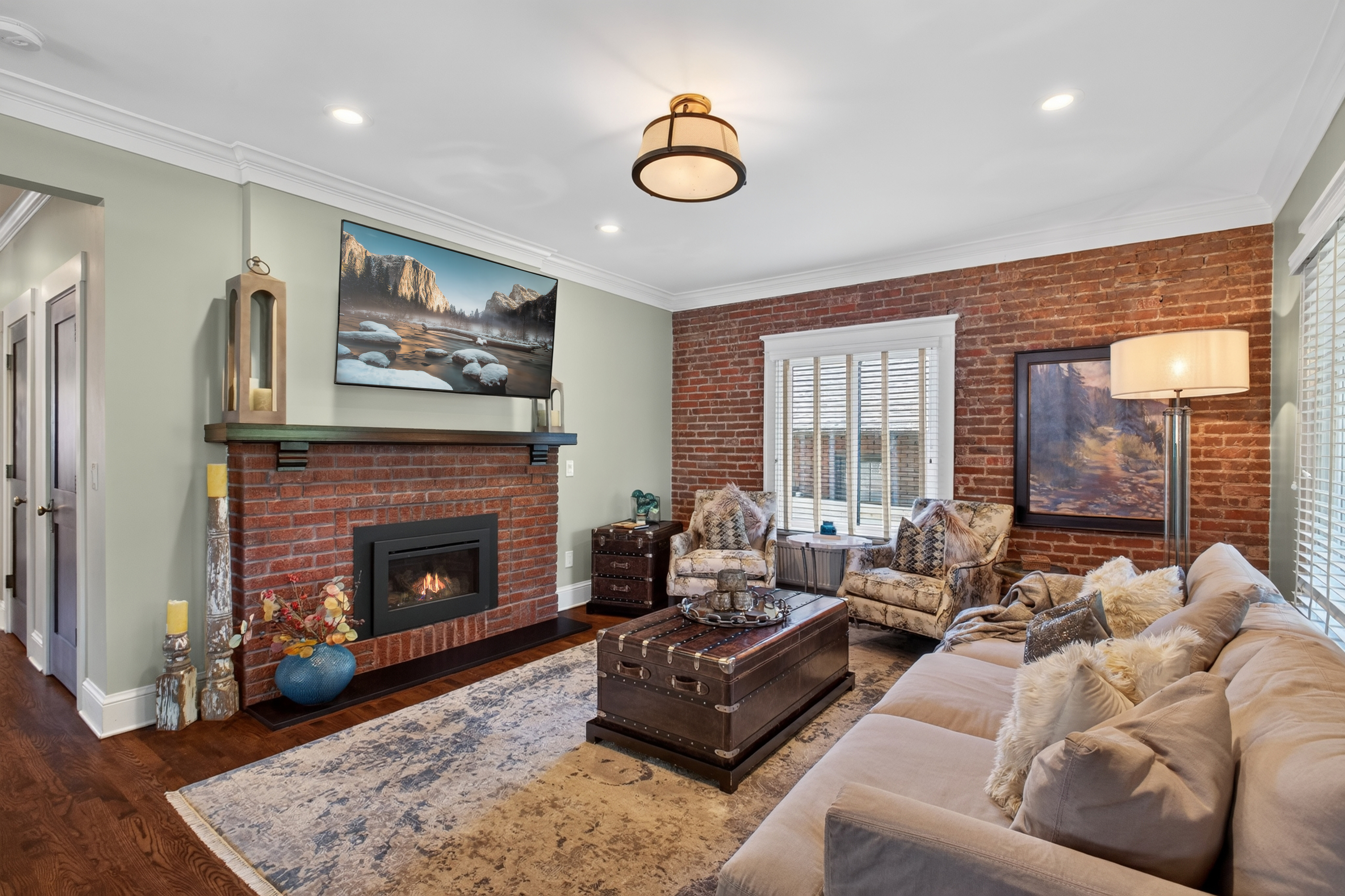  This Exceptional Home Delivers the Perfect Balance of Luxury and Comfort - 物件實景