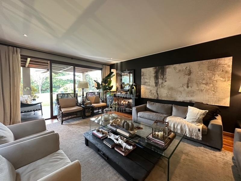 Colina, Chile, 5 Bedrooms Bedrooms, ,4 BathroomsBathrooms,Residential,For Sale,1890142