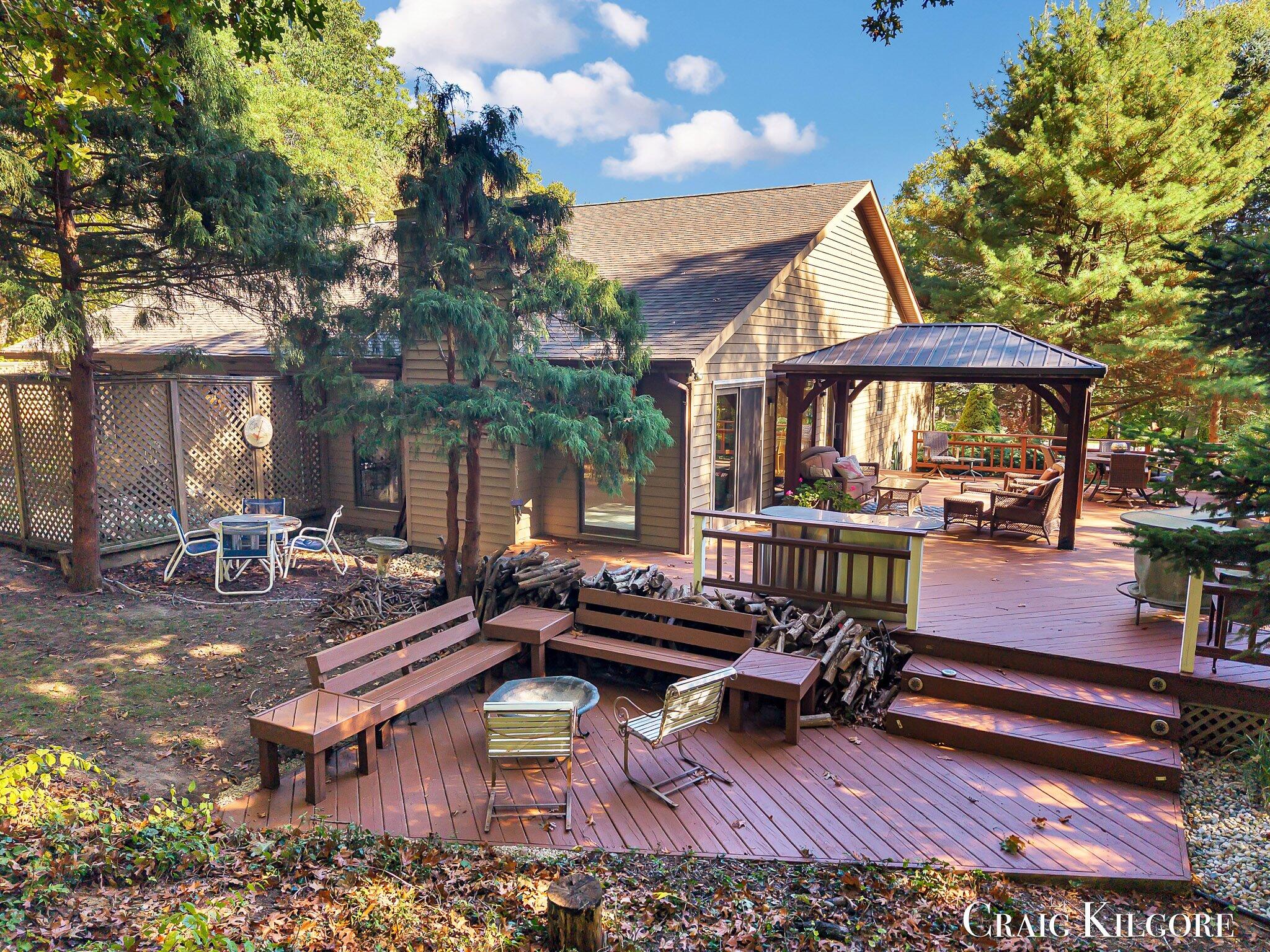 Spring Lake, Michigan, 49456, United States, 2 Bedrooms Bedrooms, ,3 BathroomsBathrooms,Residential,For Sale,2003157