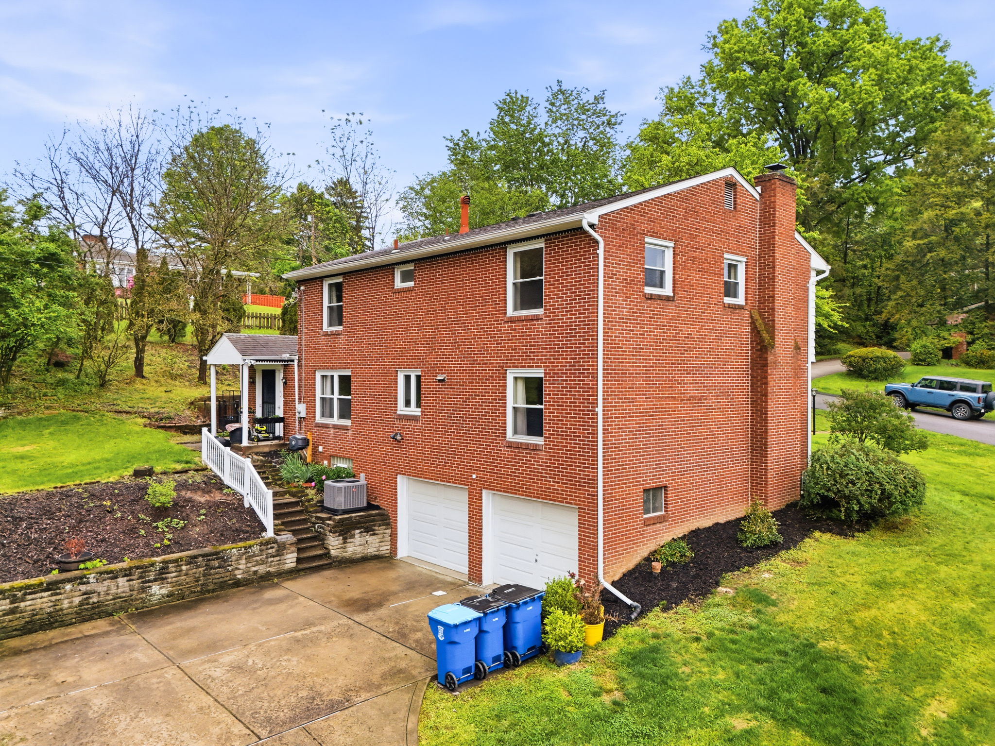  116 Hawthorne Drive, Pittsburgh, PA 15235 - 物件實景