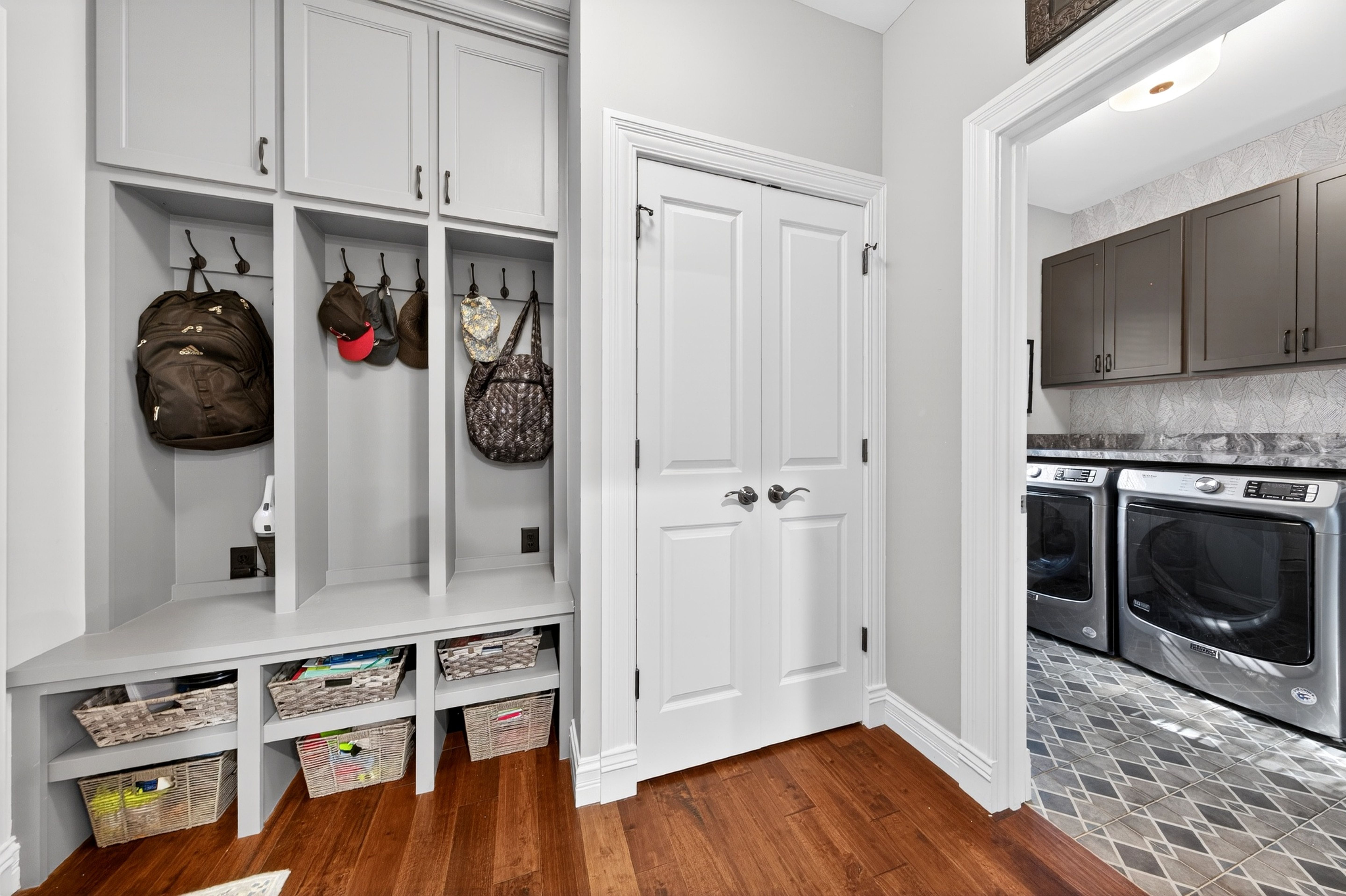 Beautiful 5-Year-Old Custom Home in Kirkwood — Upscale Features & Prime Location - 物件實景
