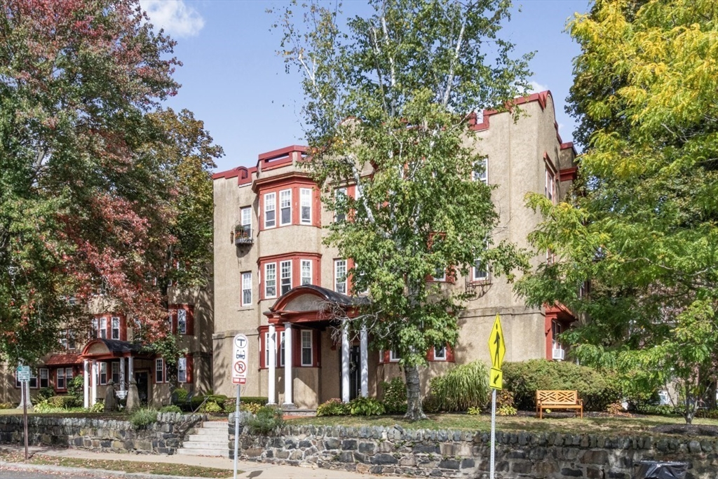 Melrose, Massachusetts, 02176, United States, 3 Bedrooms Bedrooms, ,1 BathroomBathrooms,Residential,For Sale,1950812