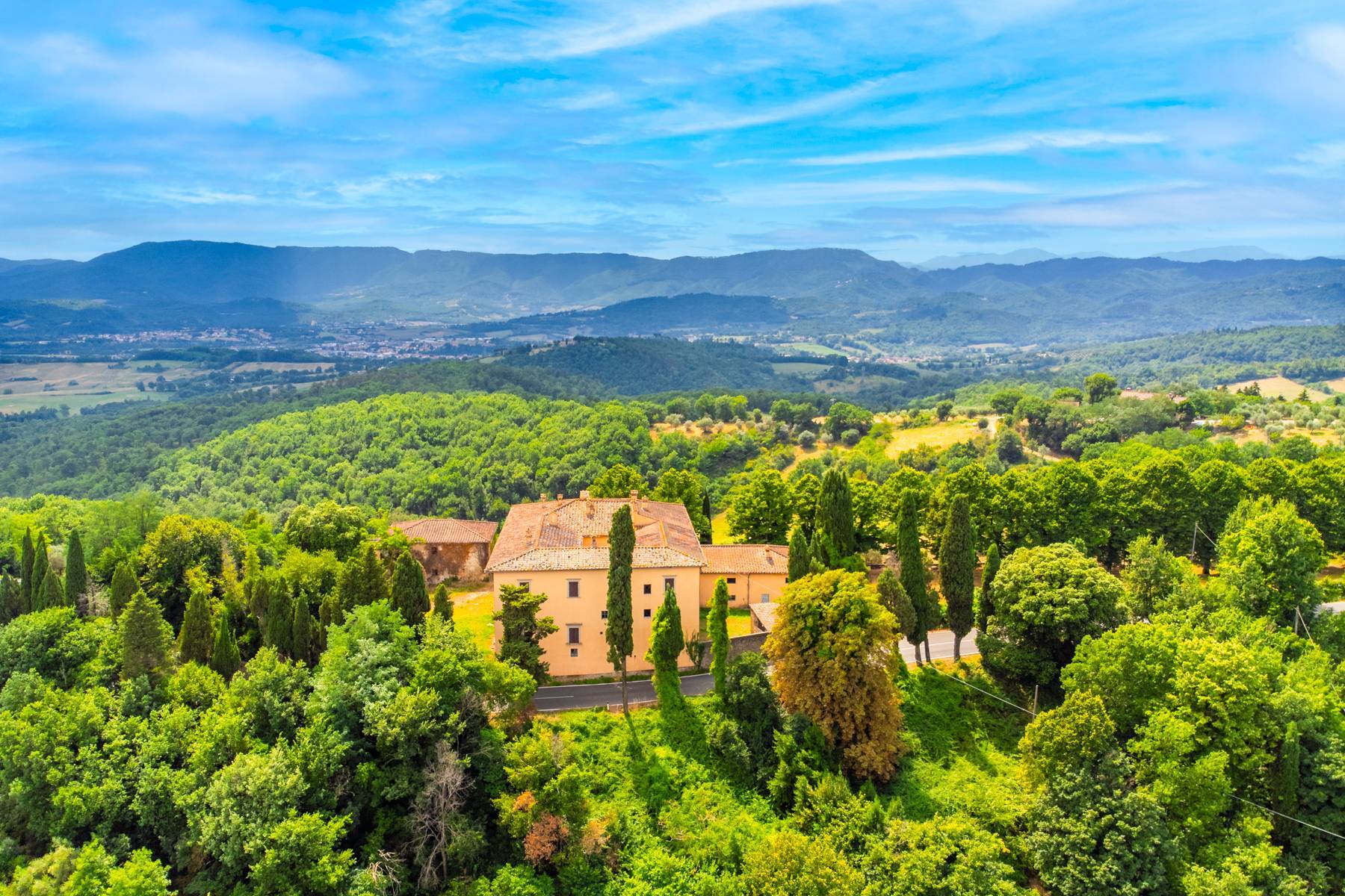 Barberino di Mugello, Firenze, 50031, IT, 35 Bedrooms Bedrooms, ,25 BathroomsBathrooms,Residential,For Sale,1926521