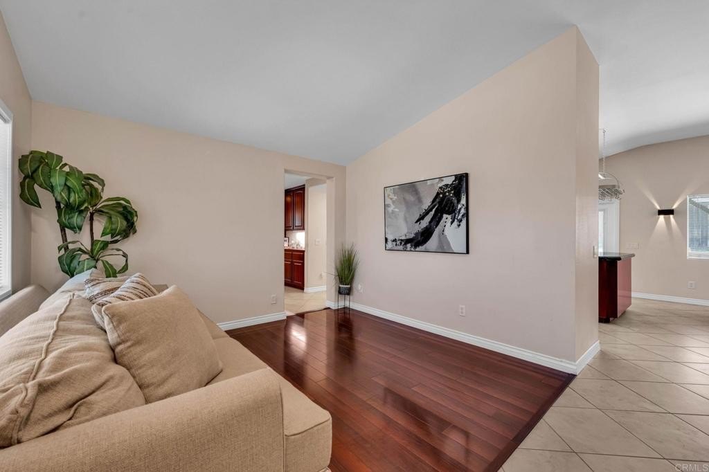Hemet, California, 92544, United States, 5 Bedrooms Bedrooms, ,4 BathroomsBathrooms,Residential,For Sale,1940395