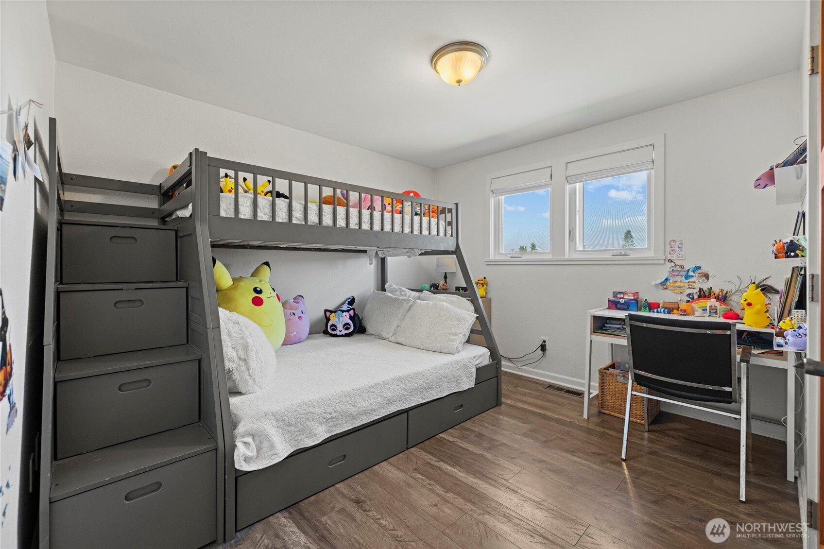 Anacortes, Washington, 98221, United States, 3 Bedrooms Bedrooms, ,1 BathroomBathrooms,Residential,For Sale,1914220