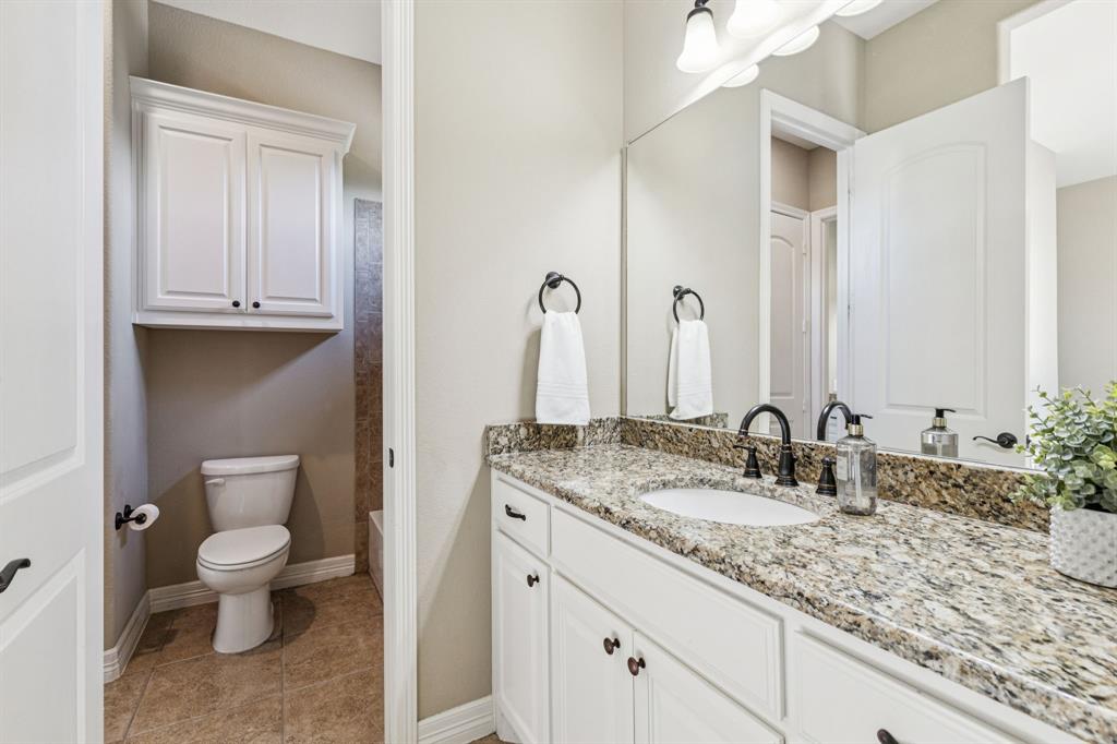 Forney, Texas, 75126, United States, 3 Bedrooms Bedrooms, ,3 BathroomsBathrooms,Residential,For Sale,1988143