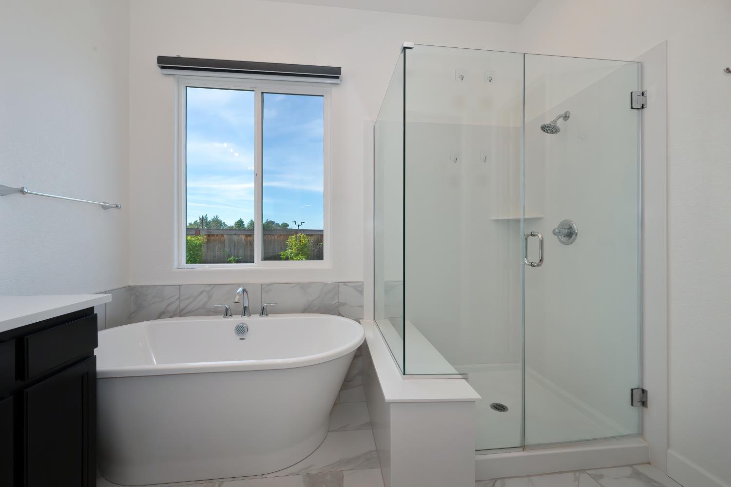 Roseville, California, 95747, United States, 4 Bedrooms Bedrooms, ,4 BathroomsBathrooms,Residential,For Sale,1992933