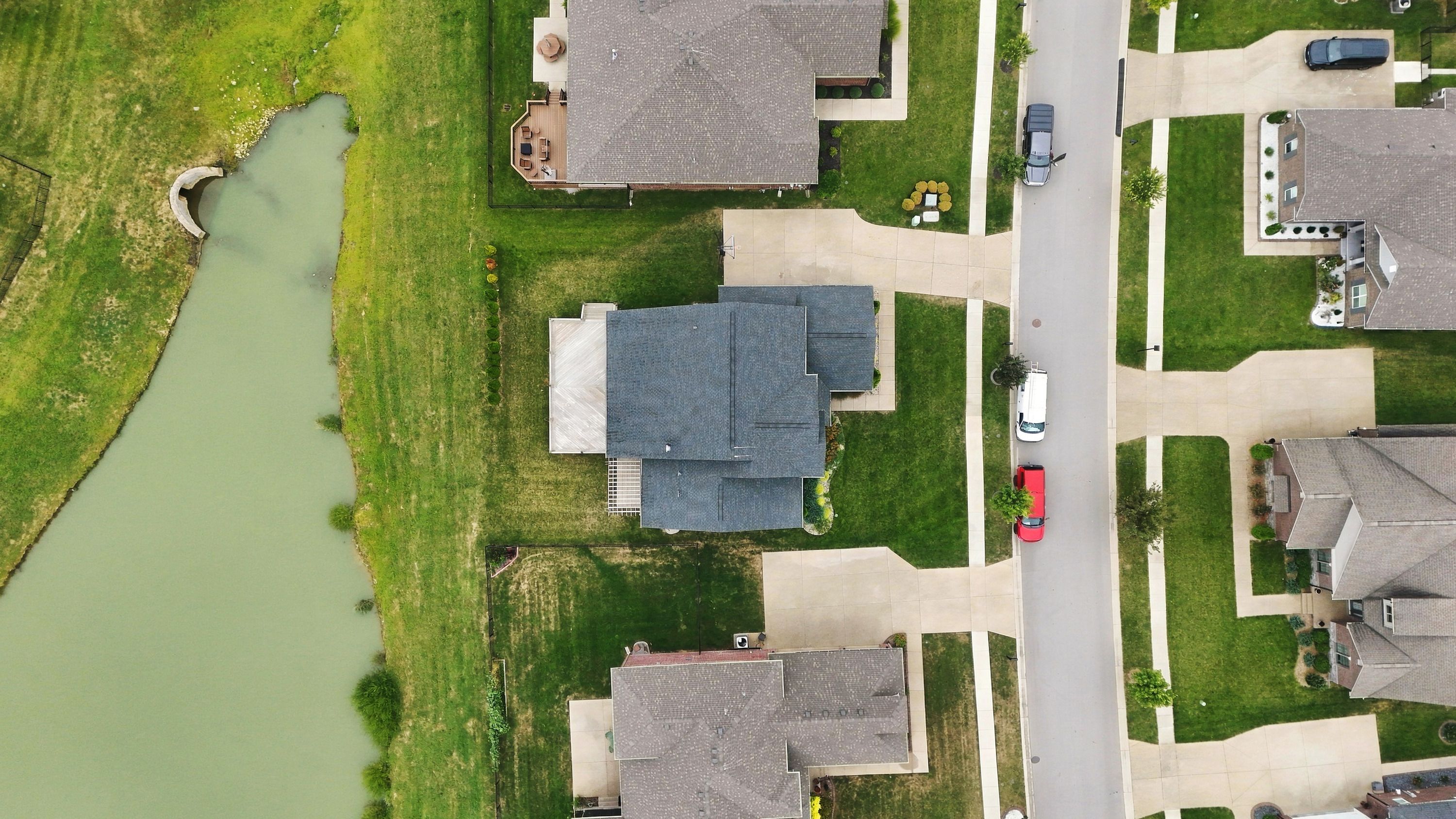  2008 Scenic Lakes Drive, Louisville, KY 40245 - 物件實景