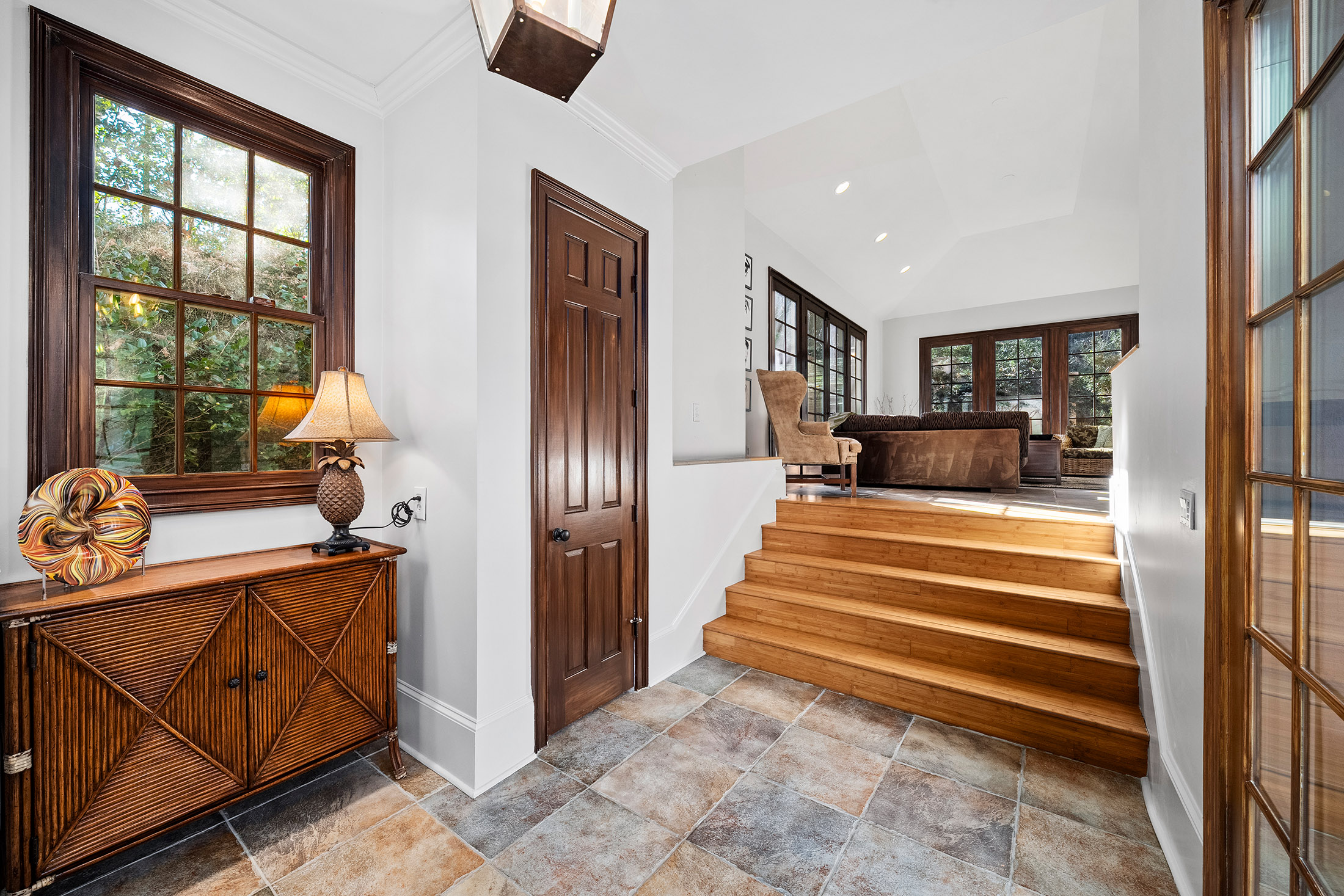  Inspired Architecture Meets Thoughtful Design at this Rare, Private, Double Lot - 物件實景