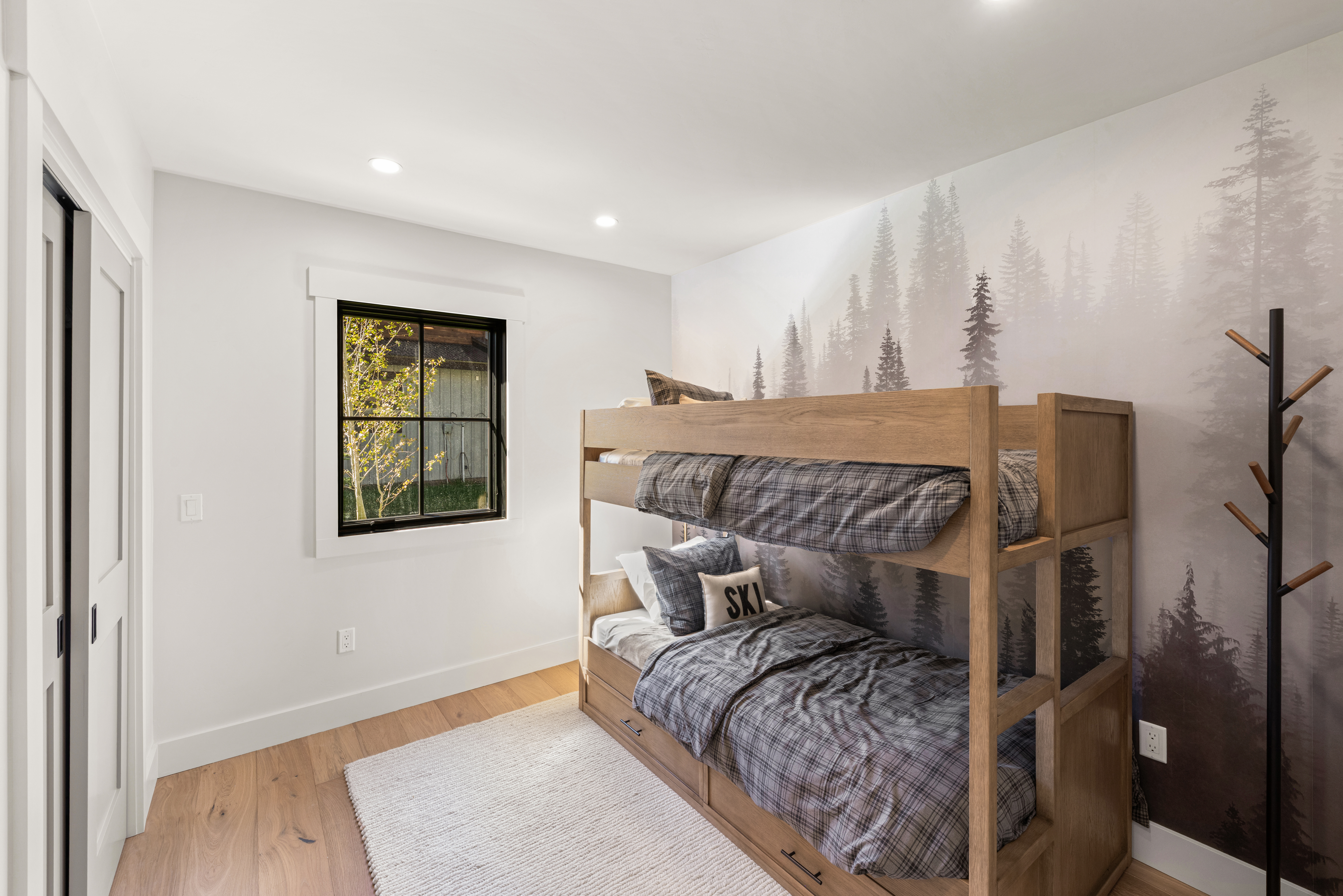 Newly Built End-Unit Townhome Offers The Ultimate Mountain LIfestyle - 物件實景