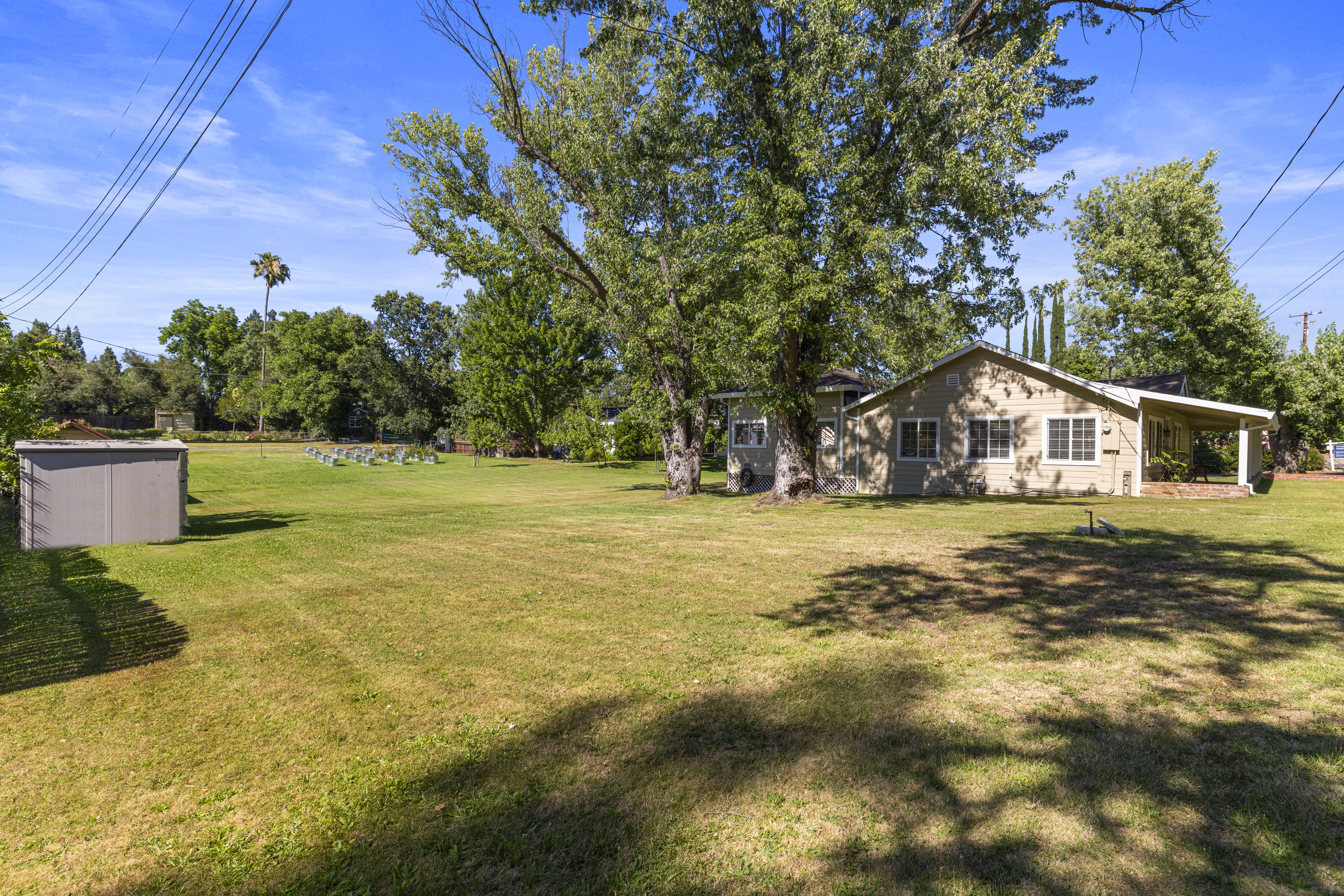  8723 Phoenix Avenue, Fair Oaks, CA 95628 - 物件實景