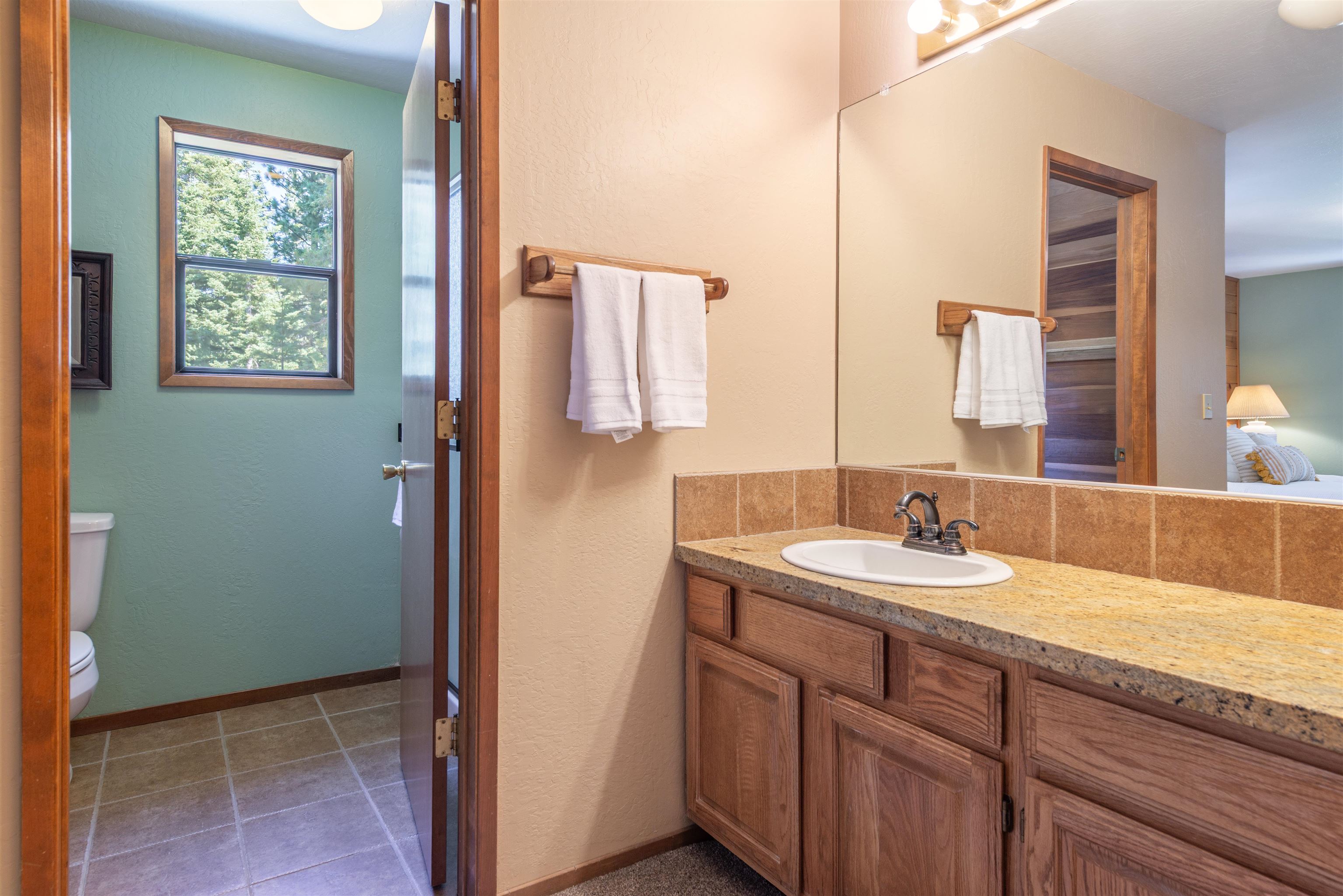 Truckee, California, 96161, United States, 3 Bedrooms Bedrooms, ,2 BathroomsBathrooms,Residential,For Sale,1917149