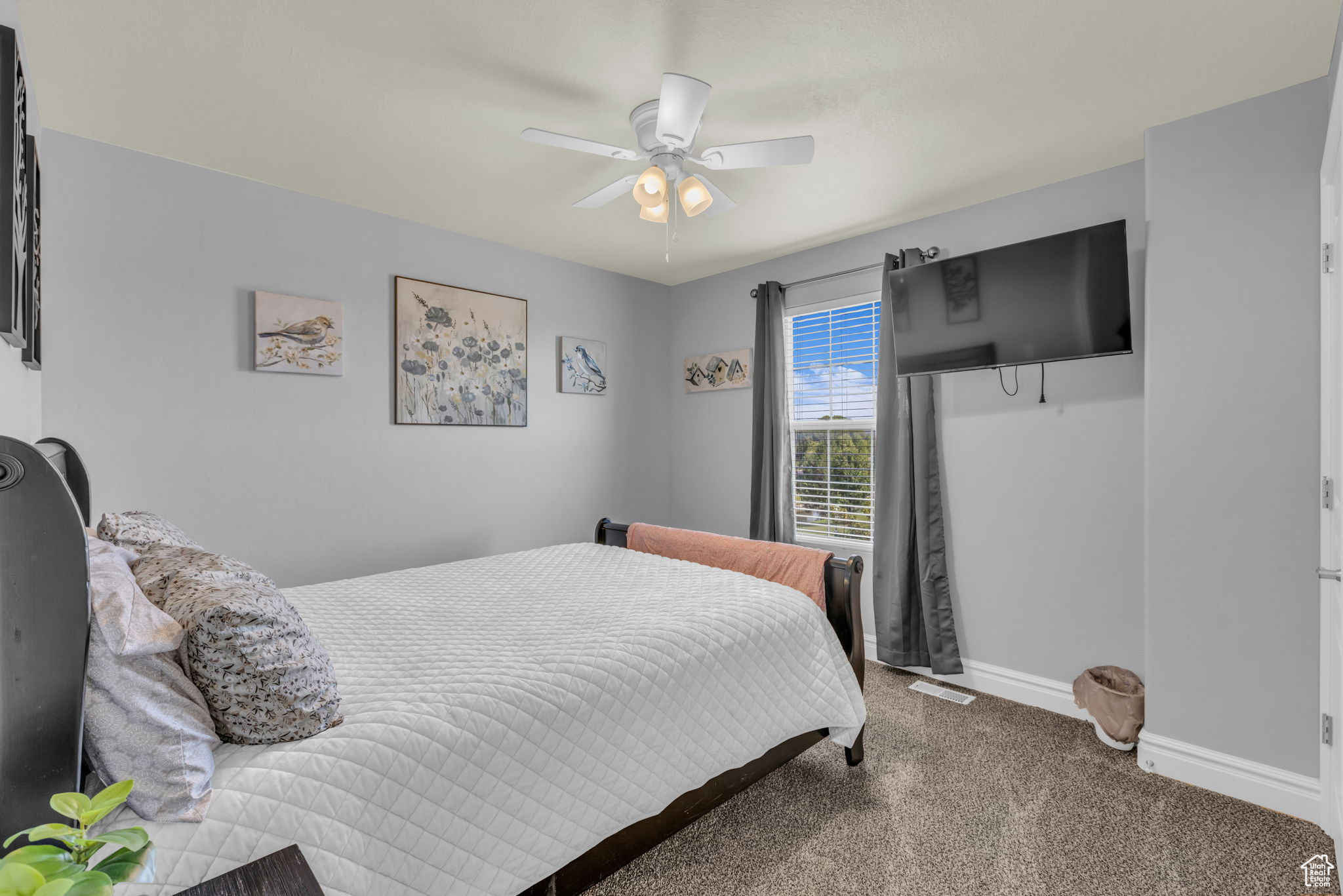 West Valley City, Utah, 84120, United States, 5 Bedrooms Bedrooms, ,4 BathroomsBathrooms,Residential,For Sale,1940375