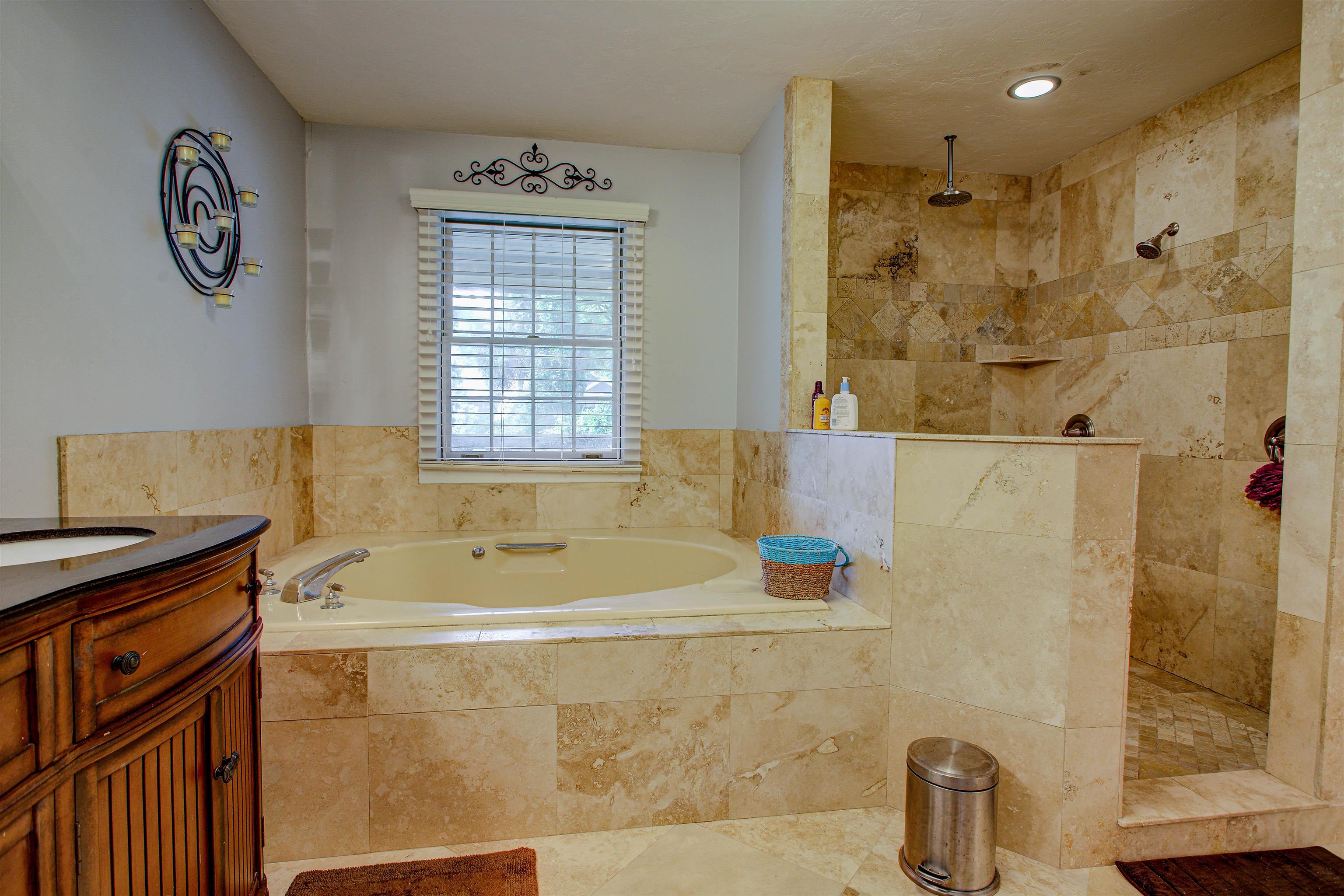 St Augustine, Florida, 32086, United States, 3 Bedrooms Bedrooms, ,3 BathroomsBathrooms,Residential,For Sale,1913220