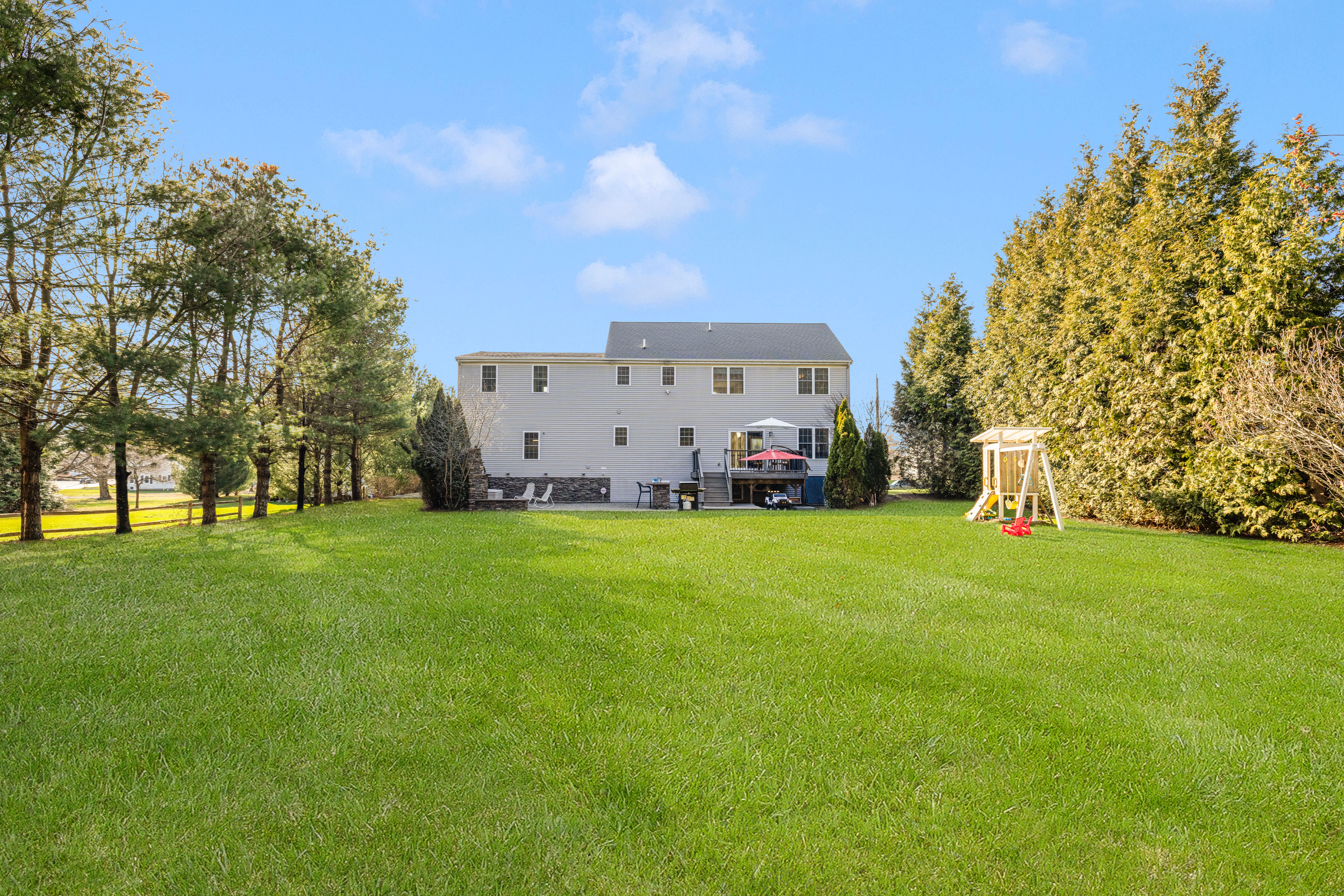  15 Willow Creek Dr, Attleboro, MA, 02703 - 物件實景