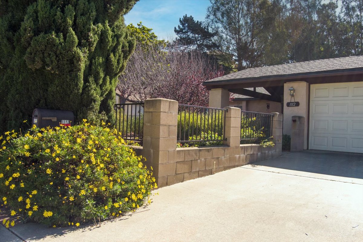 Lompoc, California, 93436, United States, 3 Bedrooms Bedrooms, ,2 BathroomsBathrooms,Residential,For Sale,1991167