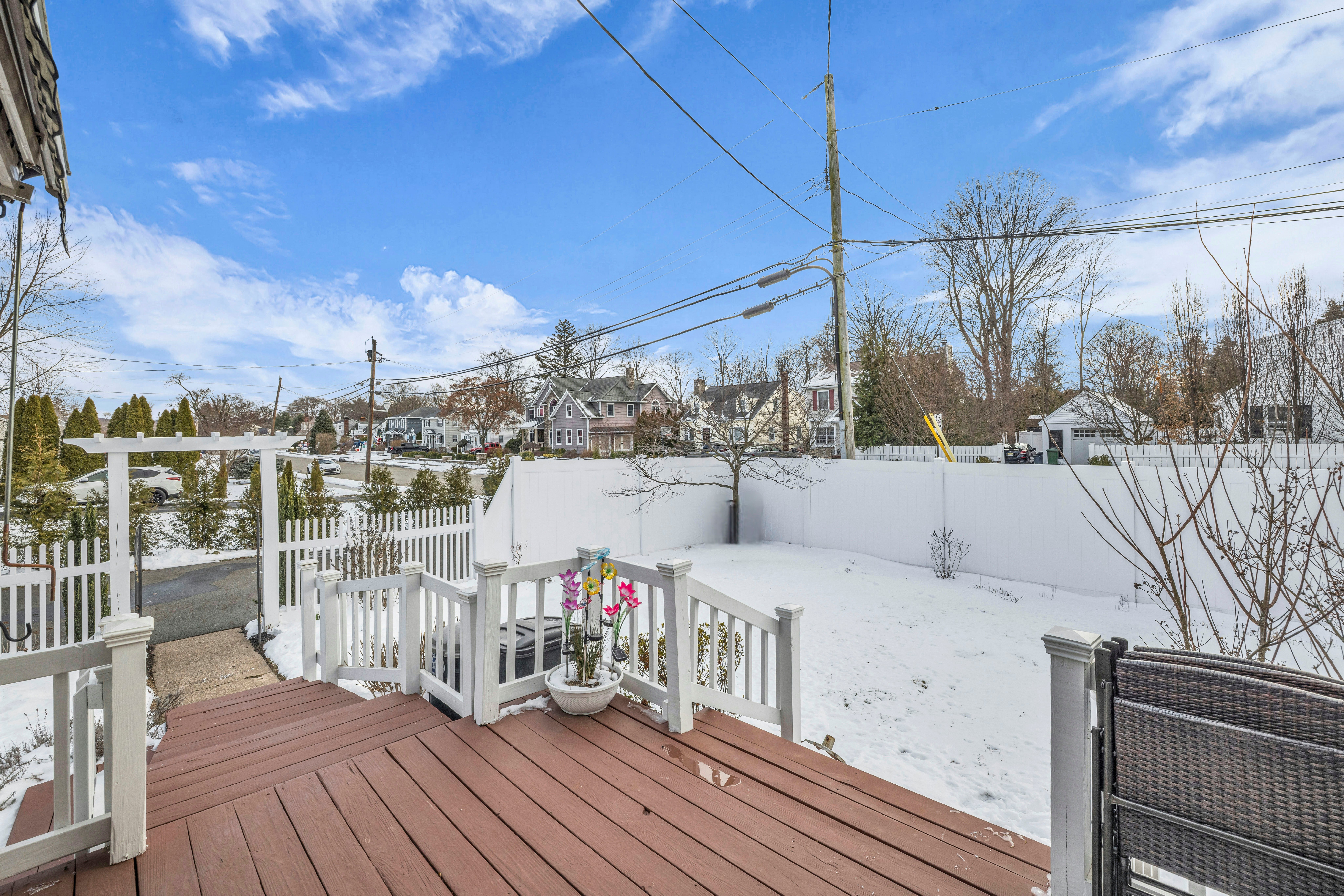 Pompton Plains, New Jersey, 07444, United States, 4 Bedrooms Bedrooms, ,3 BathroomsBathrooms,Residential,For Sale,2007489