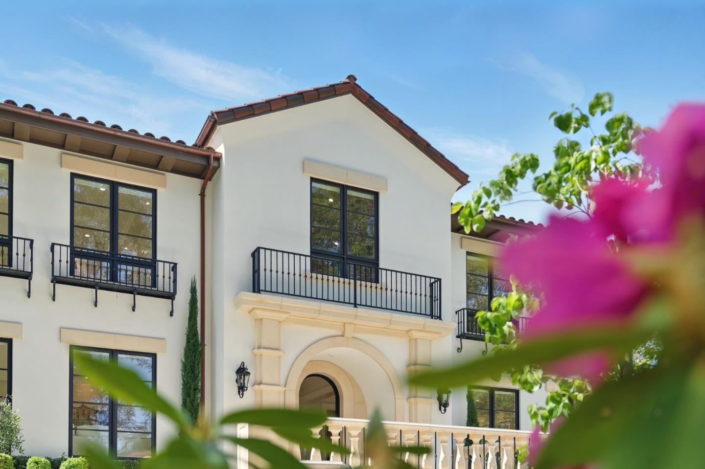 San Mateo, California, 94402, United States, 4 Bedrooms Bedrooms, ,6 BathroomsBathrooms,Residential,For Sale,1836989
