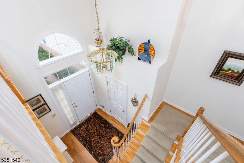 Far Hills Boro, New Jersey, 07931, United States, 2 Bedrooms Bedrooms, ,3 BathroomsBathrooms,Residential,For Sale,1934614