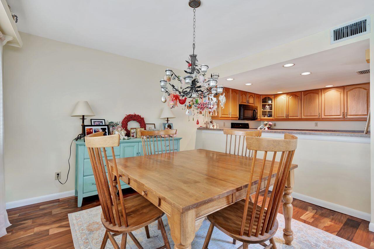 Juno Beach, Florida, 33408, United States, 3 Bedrooms Bedrooms, ,2 BathroomsBathrooms,Residential,For Sale,1761960