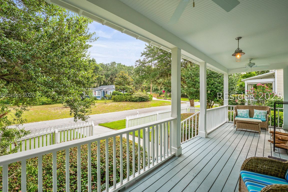 Beaufort, South Carolina, 29902, United States, 3 Bedrooms Bedrooms, ,Residential,For Sale,1906126