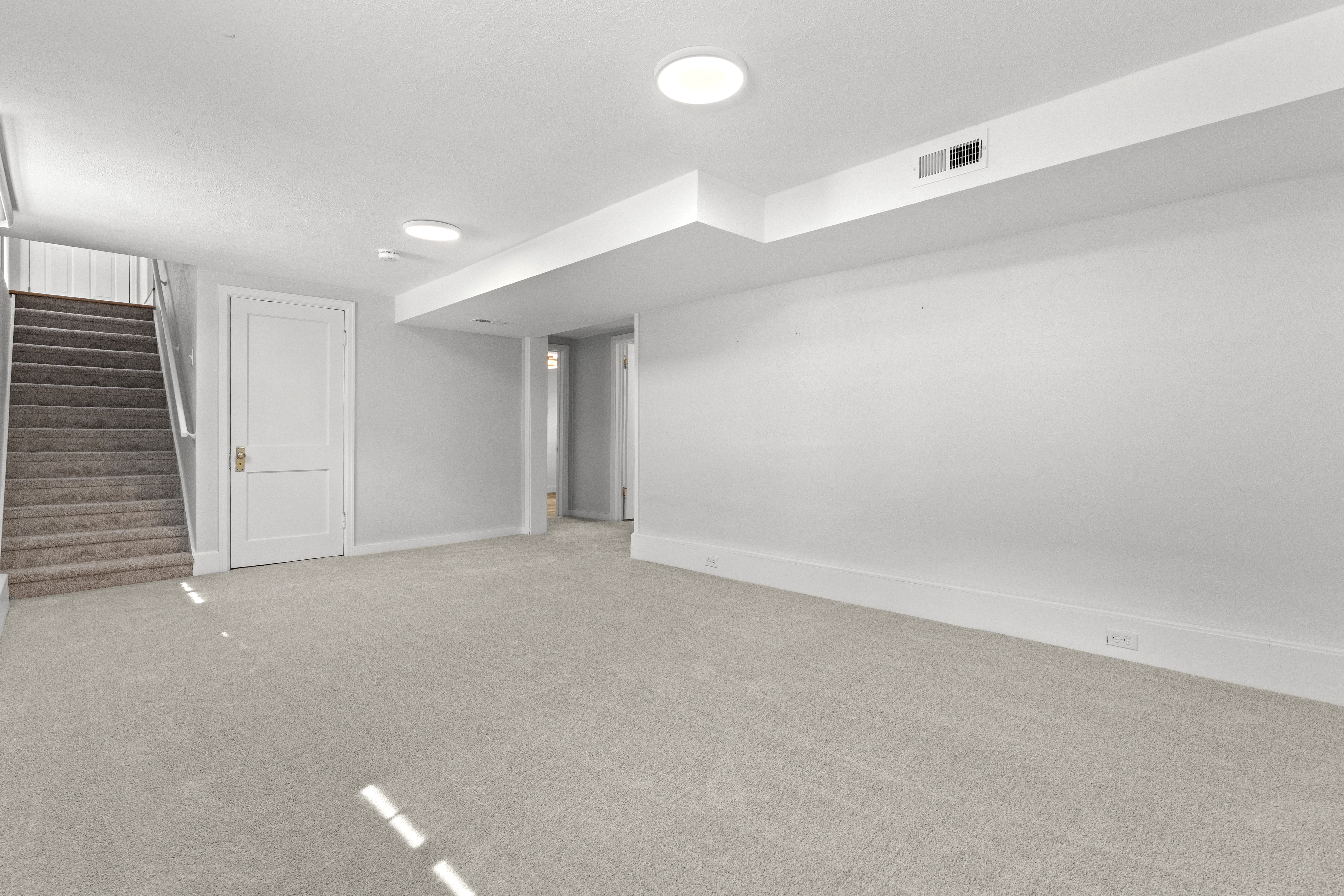  Classic Belcaro Charm Meets Modern, Updated 4-Bedroom, 2-Bath Brick Ranch - 物件實景