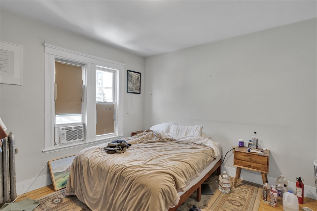 Boston, Massachusetts, 02135, United States, 12 Bedrooms Bedrooms, ,3 BathroomsBathrooms,Residential,For Sale,1907828