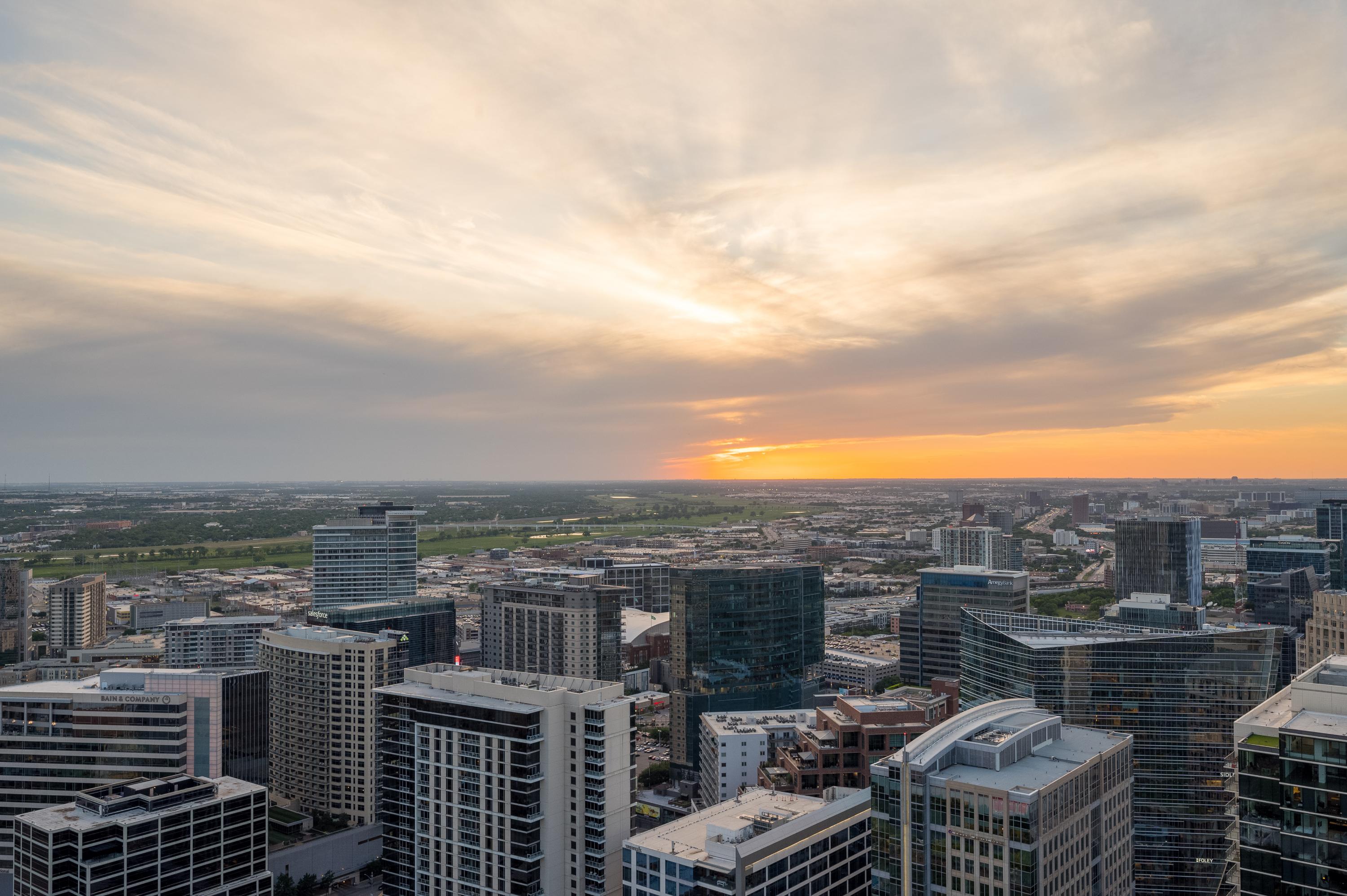  Luxury Highrise with Unparalleled Panoramic Views of Dallas Skyline - 物件實景