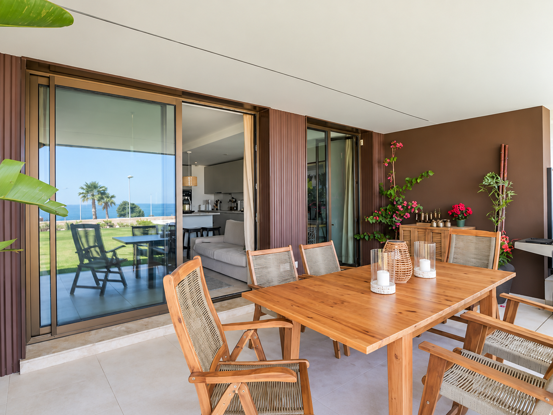  Contemporary ground-floor apartment with generous garden and sea views - 物件實景