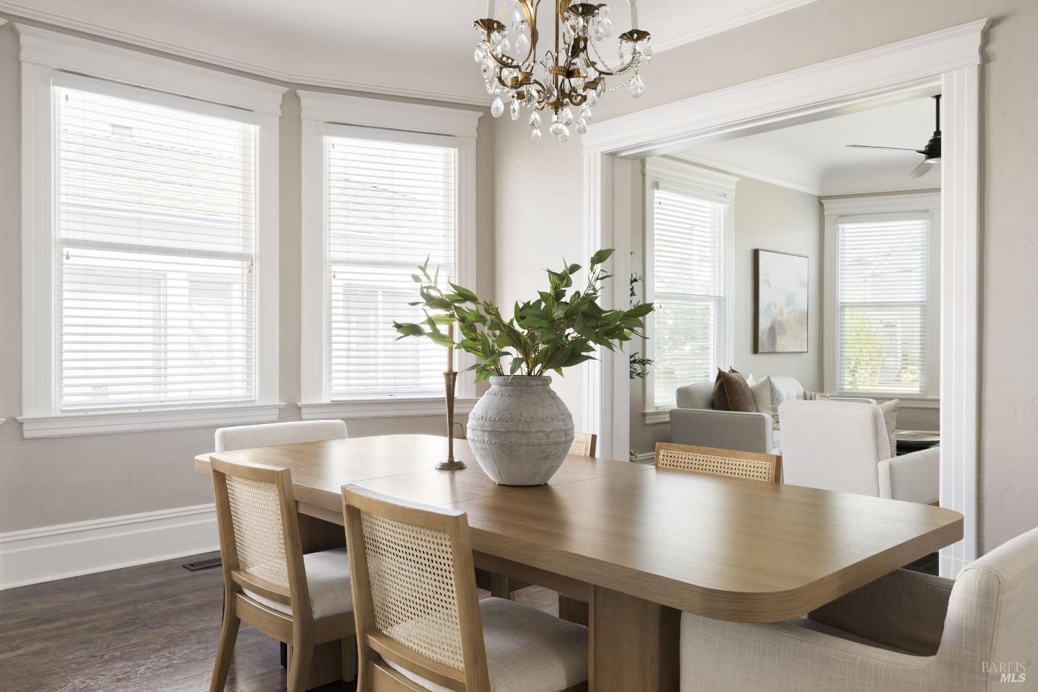 Petaluma, California, 94952, United States, 3 Bedrooms Bedrooms, ,2 BathroomsBathrooms,Residential,For Sale,1977520