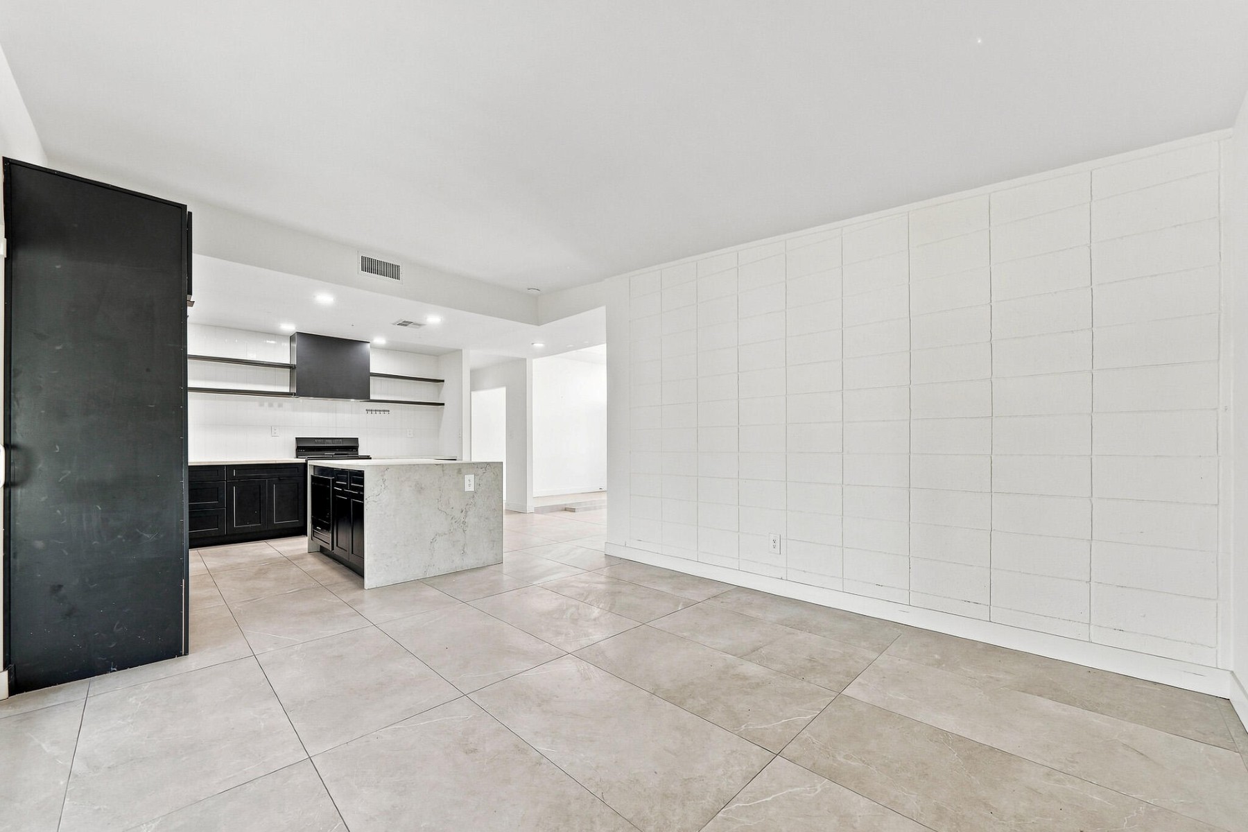  1637 N Sunset Drive¦Tempe, AZ - 物件實景