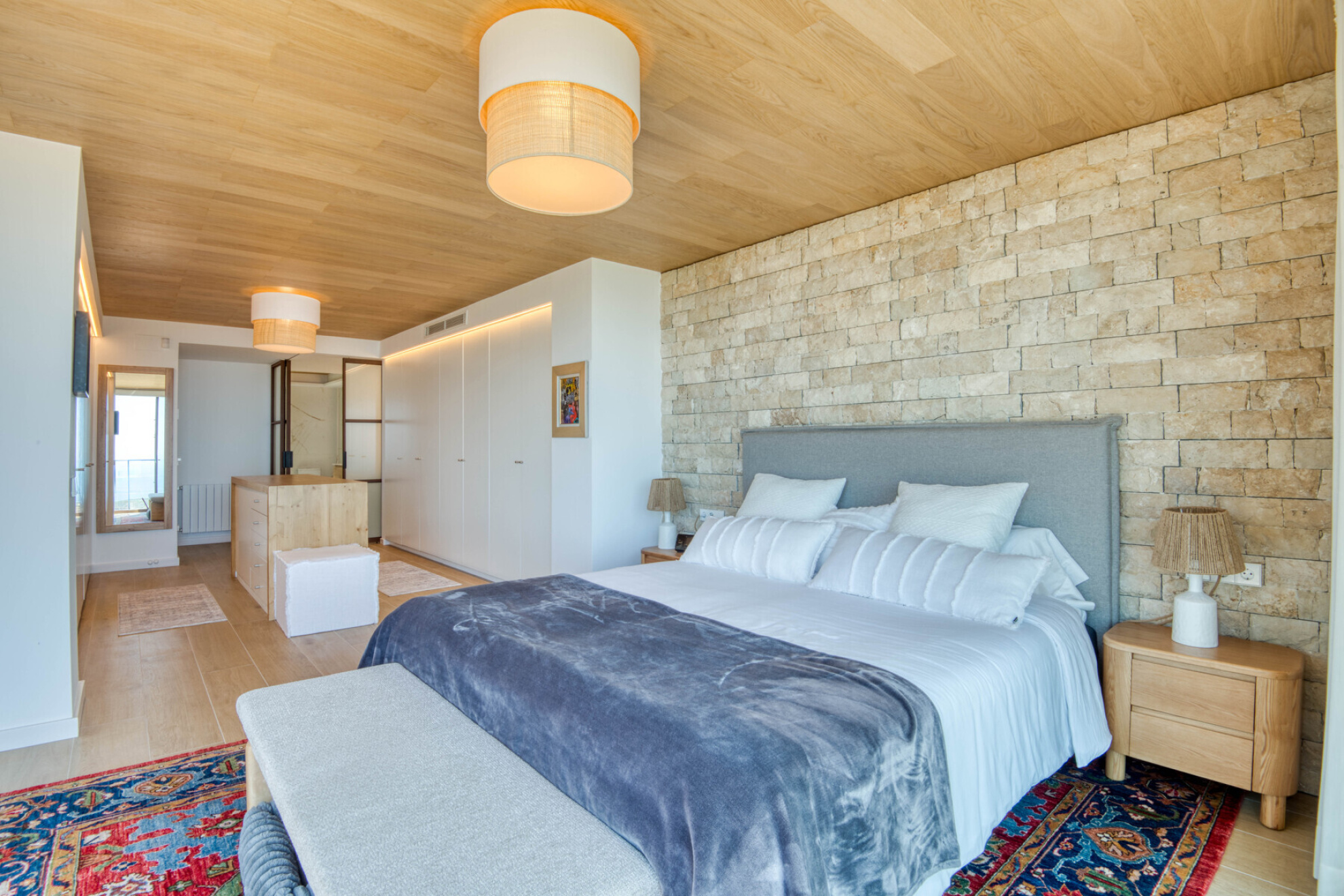  Exclusive designer villa with stunning sea views in Platja d