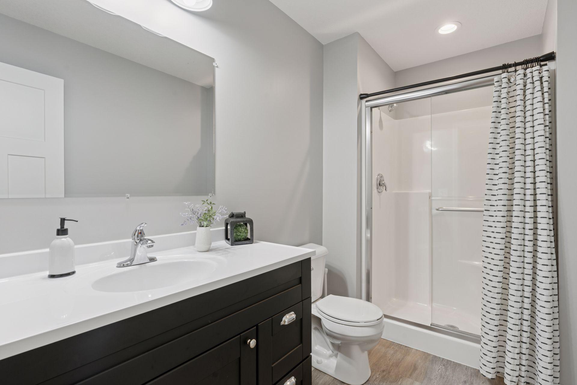 Saint Francis, Minnesota, 55070, United States, 5 Bedrooms Bedrooms, ,3 BathroomsBathrooms,Residential,For Sale,2005376