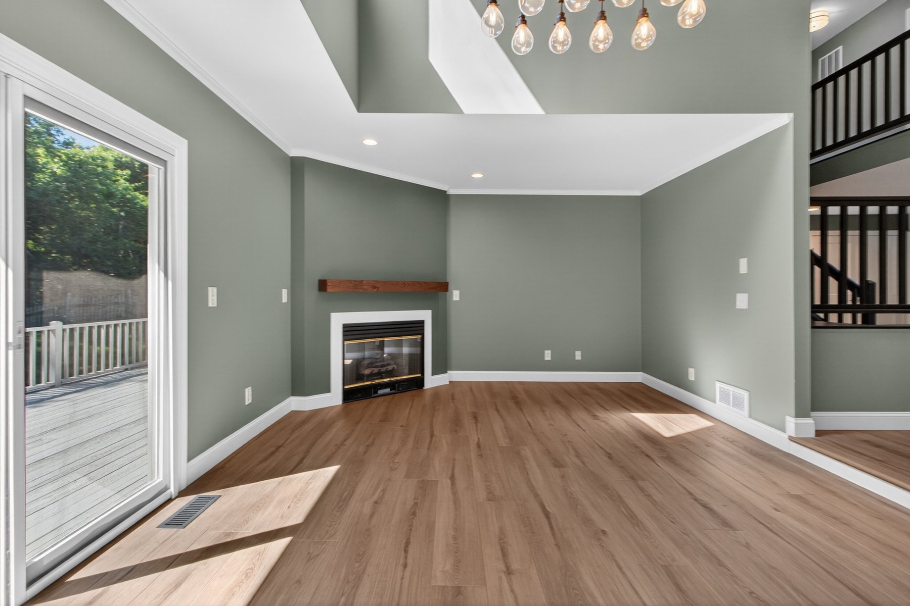  18609 Broadfield Drive - 物件實景