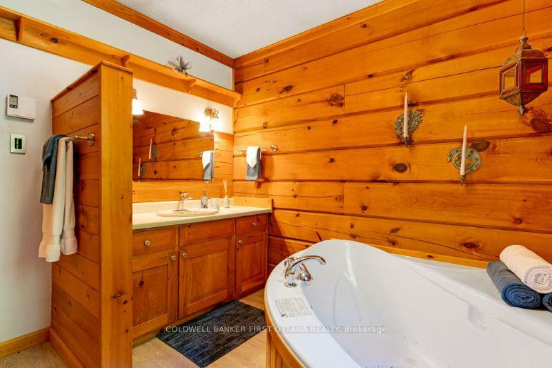 DRUMMOND/NORTH ELMSLEY, Ontario, K7C 0C5, CA, 3 Bedrooms Bedrooms, ,Residential,For Sale,1866644