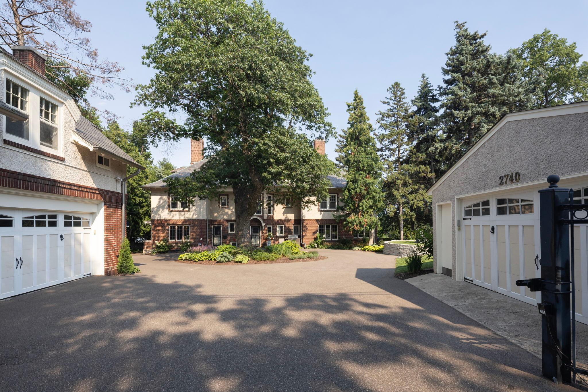 Minneapolis, Minnesota, 55416, United States, 5 Bedrooms Bedrooms, ,4 BathroomsBathrooms,Residential,For Sale,1907666