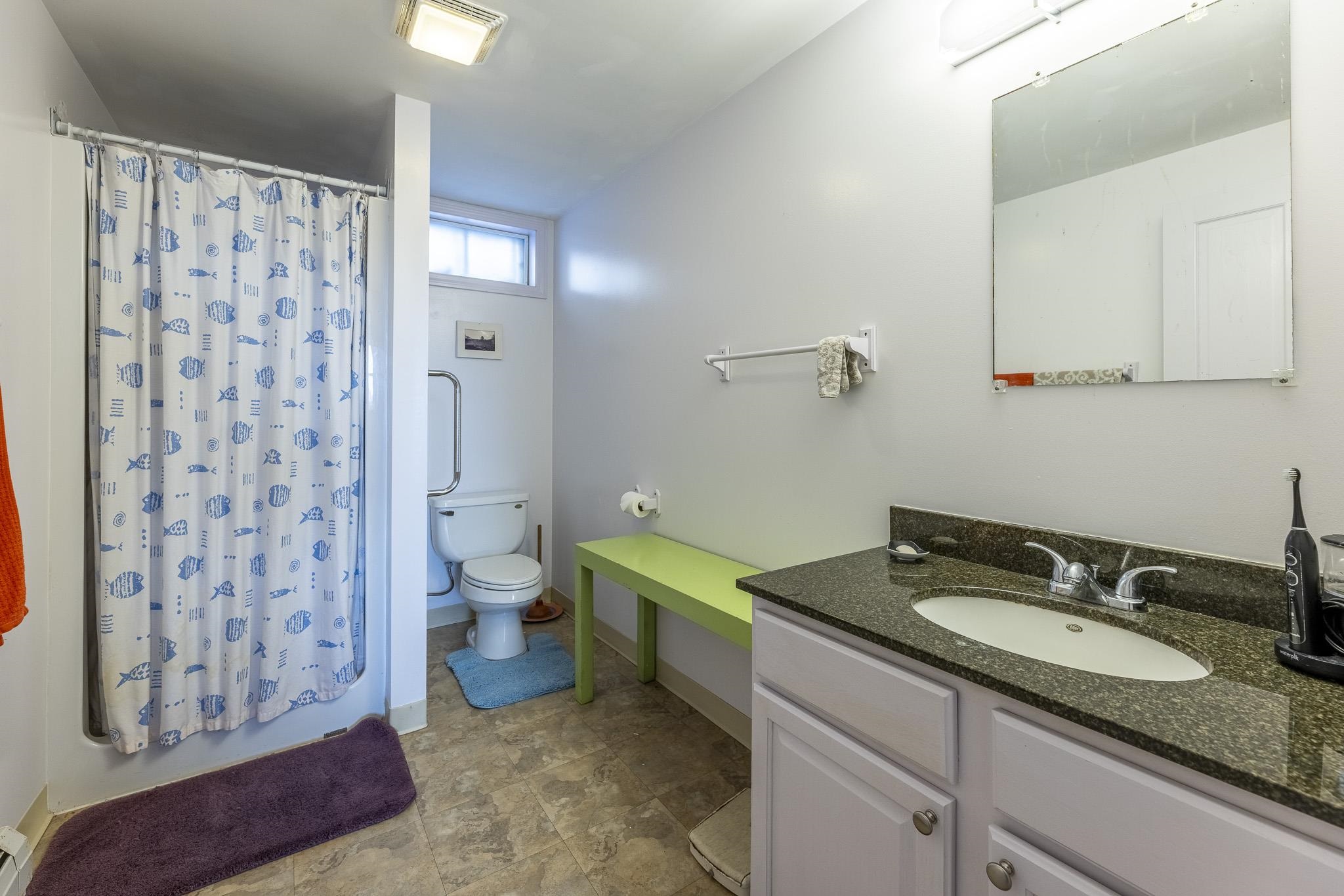 Fairlee, Vermont, 05045, United States, 4 Bedrooms Bedrooms, ,2 BathroomsBathrooms,Residential,For Sale,1941712