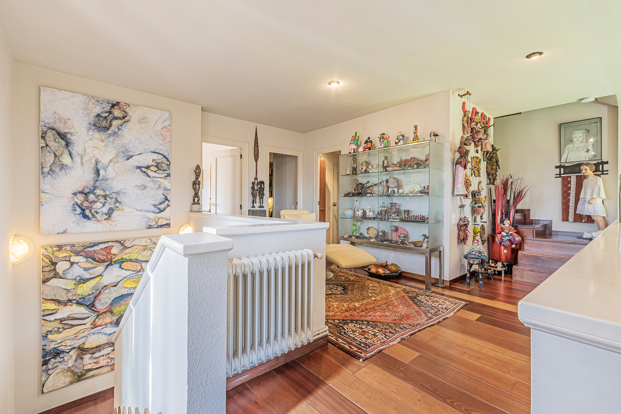  Exclusive single-family home with a large yard, views, and privacy in La Miranda - 物件實景